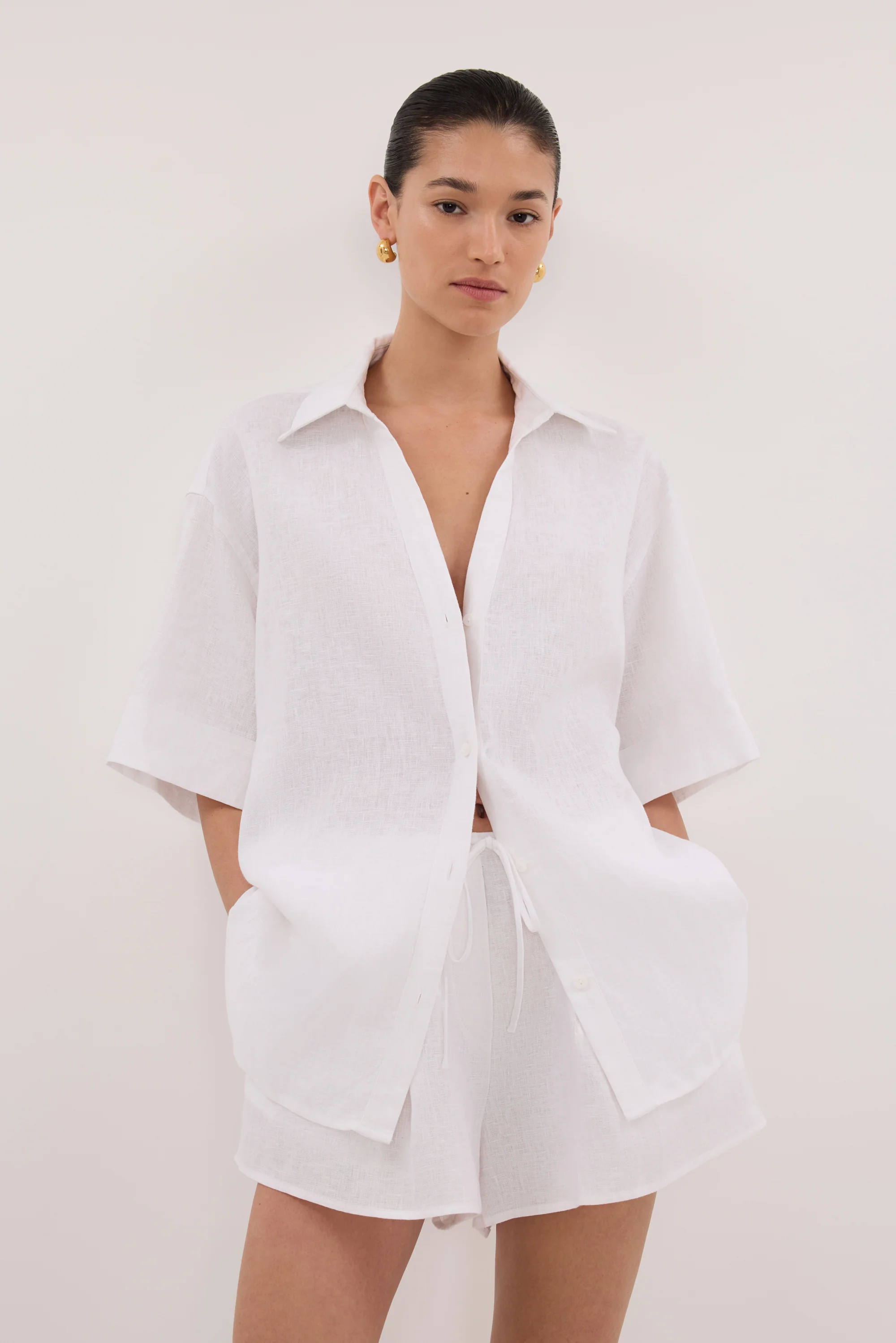 HELENA WHITE OVERSIZED LINEN SHIRT - Image 2