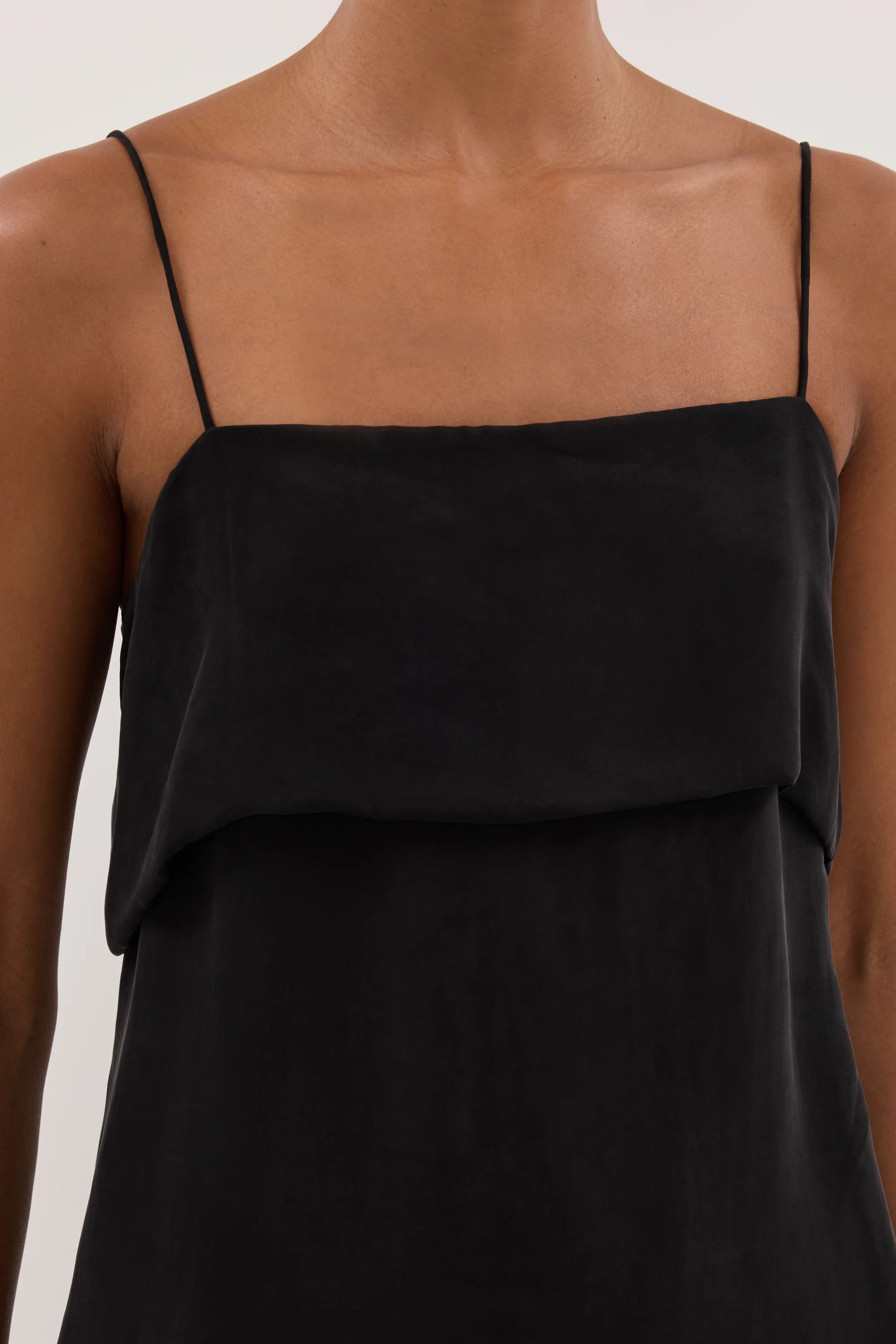 IDA BLACK SLEEVELESS FOLDOVER CAMI TOP - Image 5