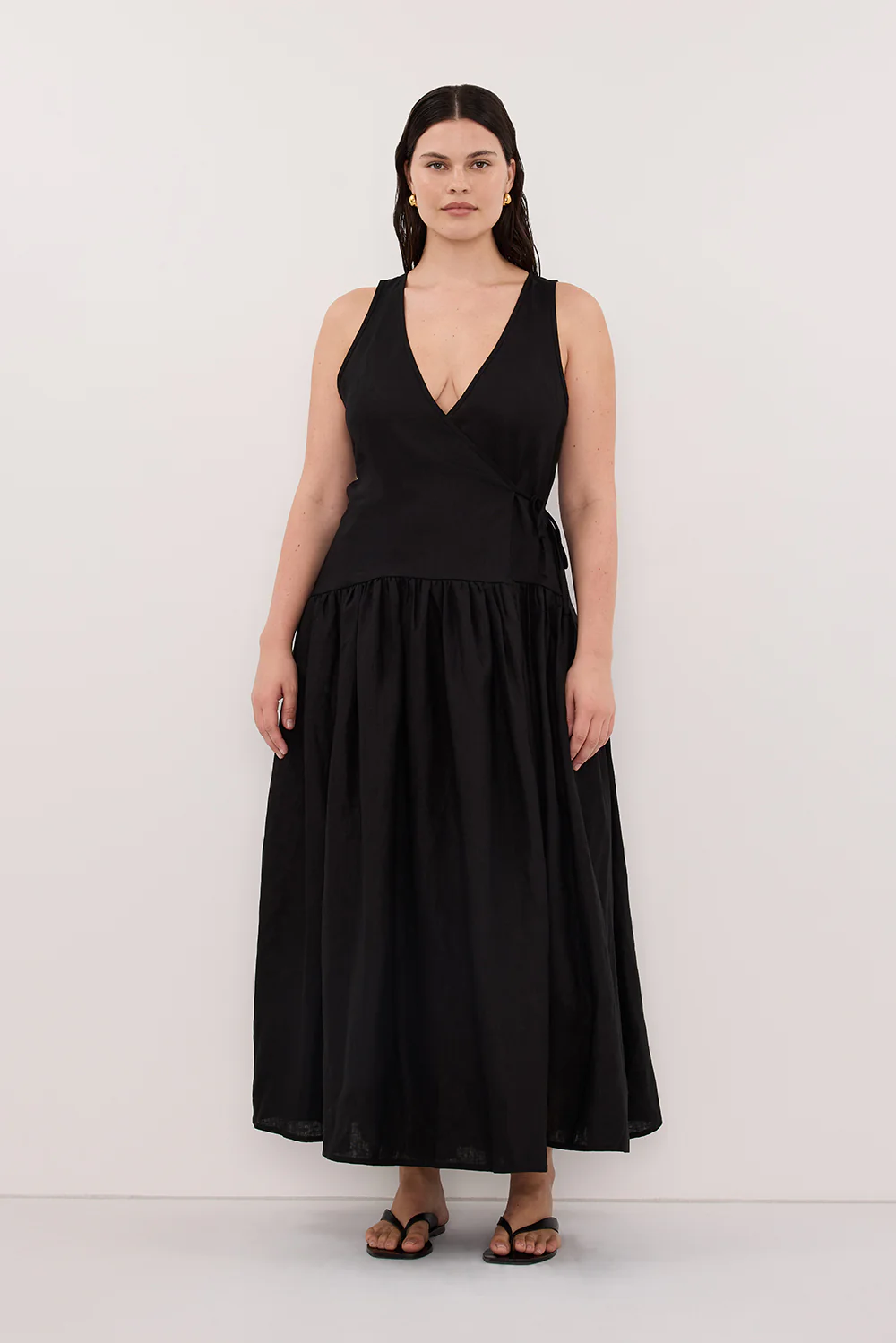 ILIO BLACK SLEEVELESS LINEN WRAP MIDI DRESS - Image 6