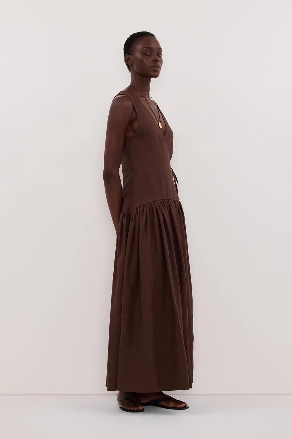 ILIO COCOA SLEEVELESS LINENÂ WRAP MIDI DRESS - Image 3