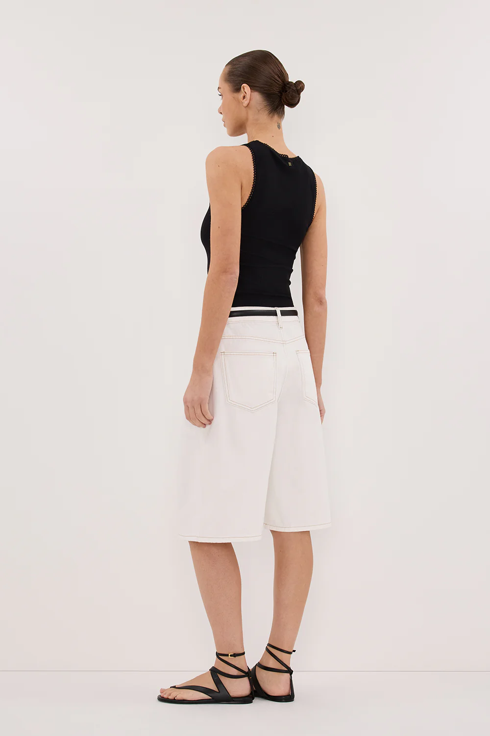 JACK WHITE DENIM BERMUDA SHORT - Image 4