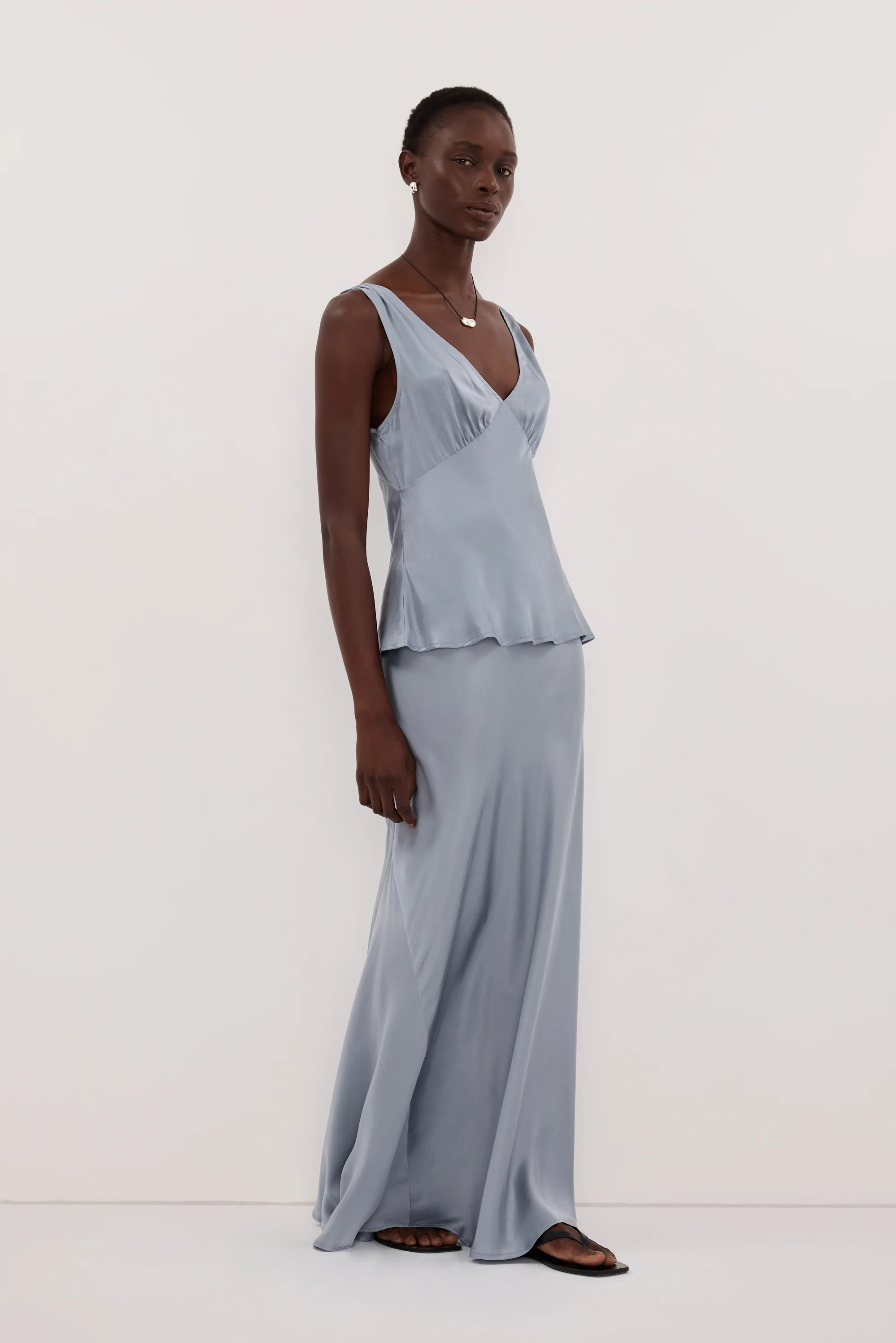 JORJA DUSTY BLUE SLEEVELESS SILK TOP - Image 3