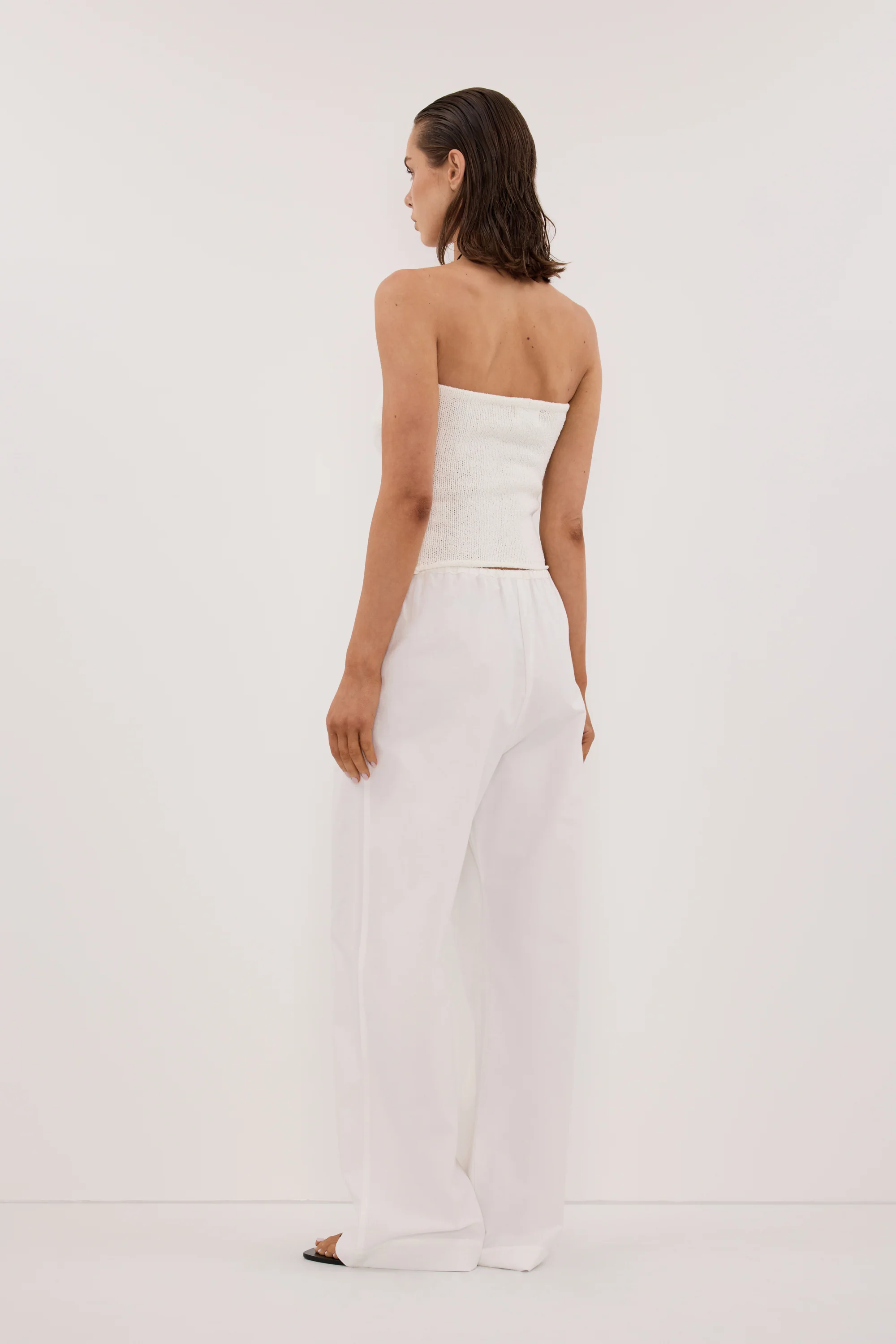 KARA OFF WHITE STRAPLESS BANDEAU KNIT TOP - Image 4