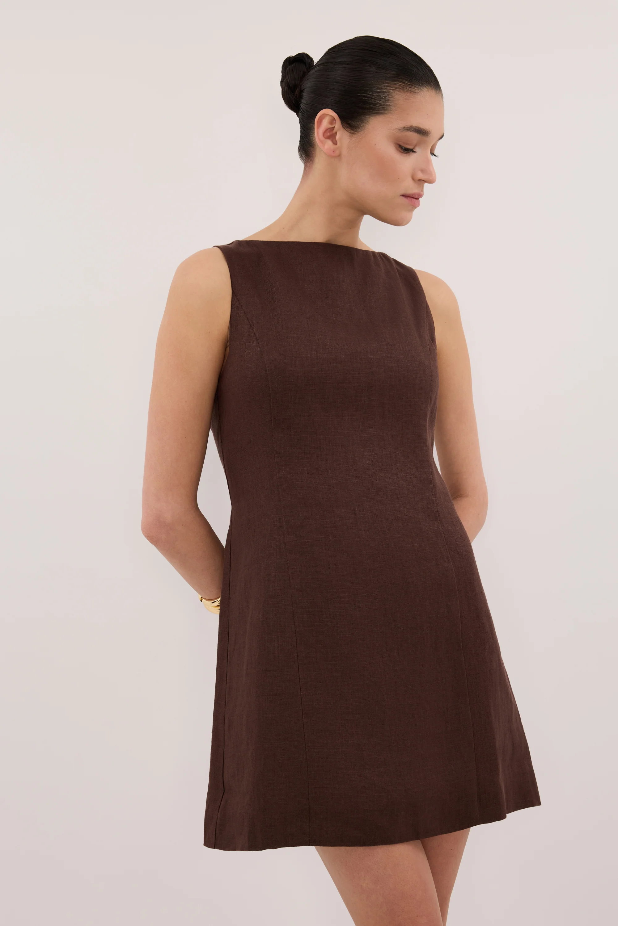 LACY COCOA SLEEVELESS LINEN MINI DRESS - Image 2