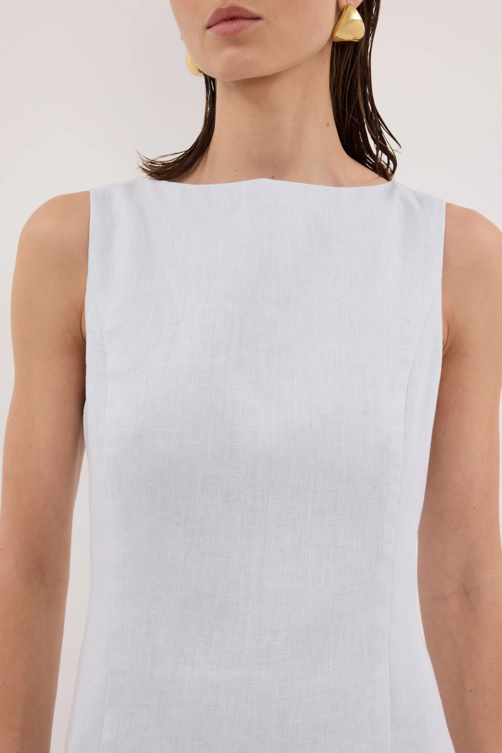 LACY CORNFLOWER LINEN MINI DRESS - Image 5