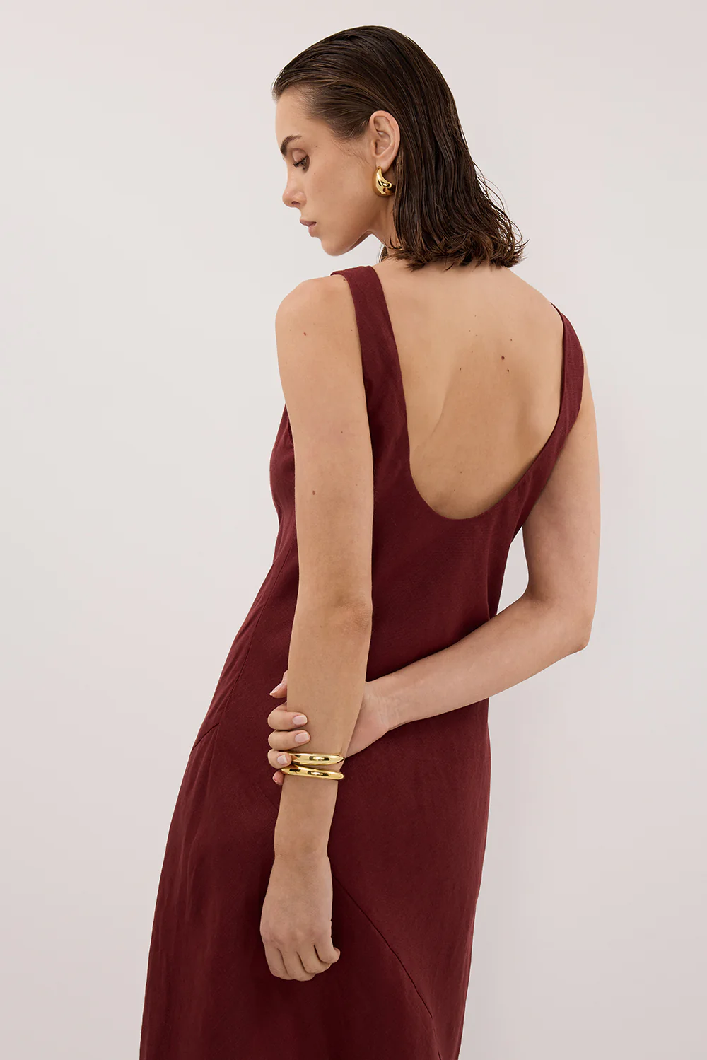 LACY SAHARA SLEEVELESS LINEN MIDI DRESS - Image 2