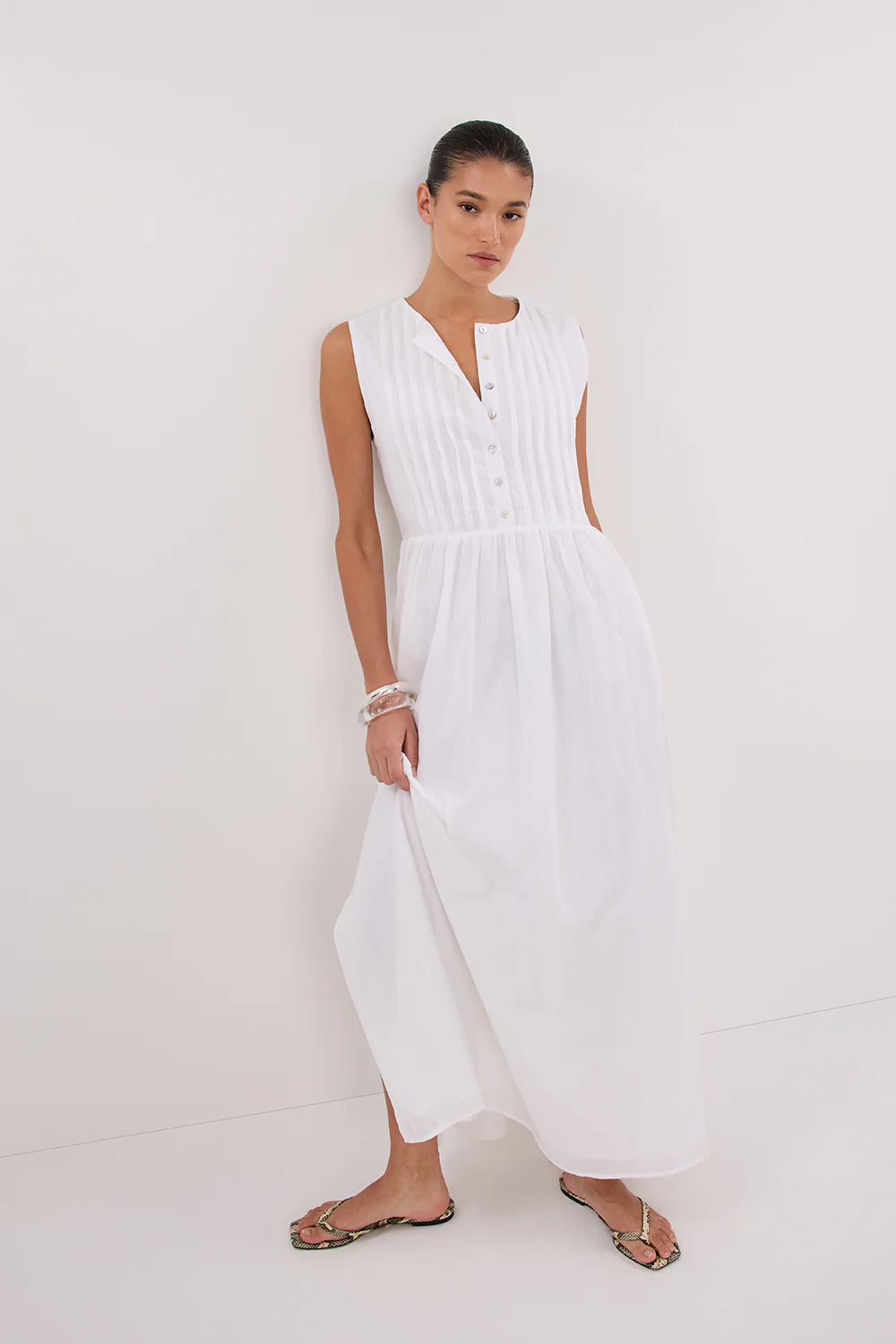 LARS WHITE PINTUCK LINEN MIDI DRESS - Image 6