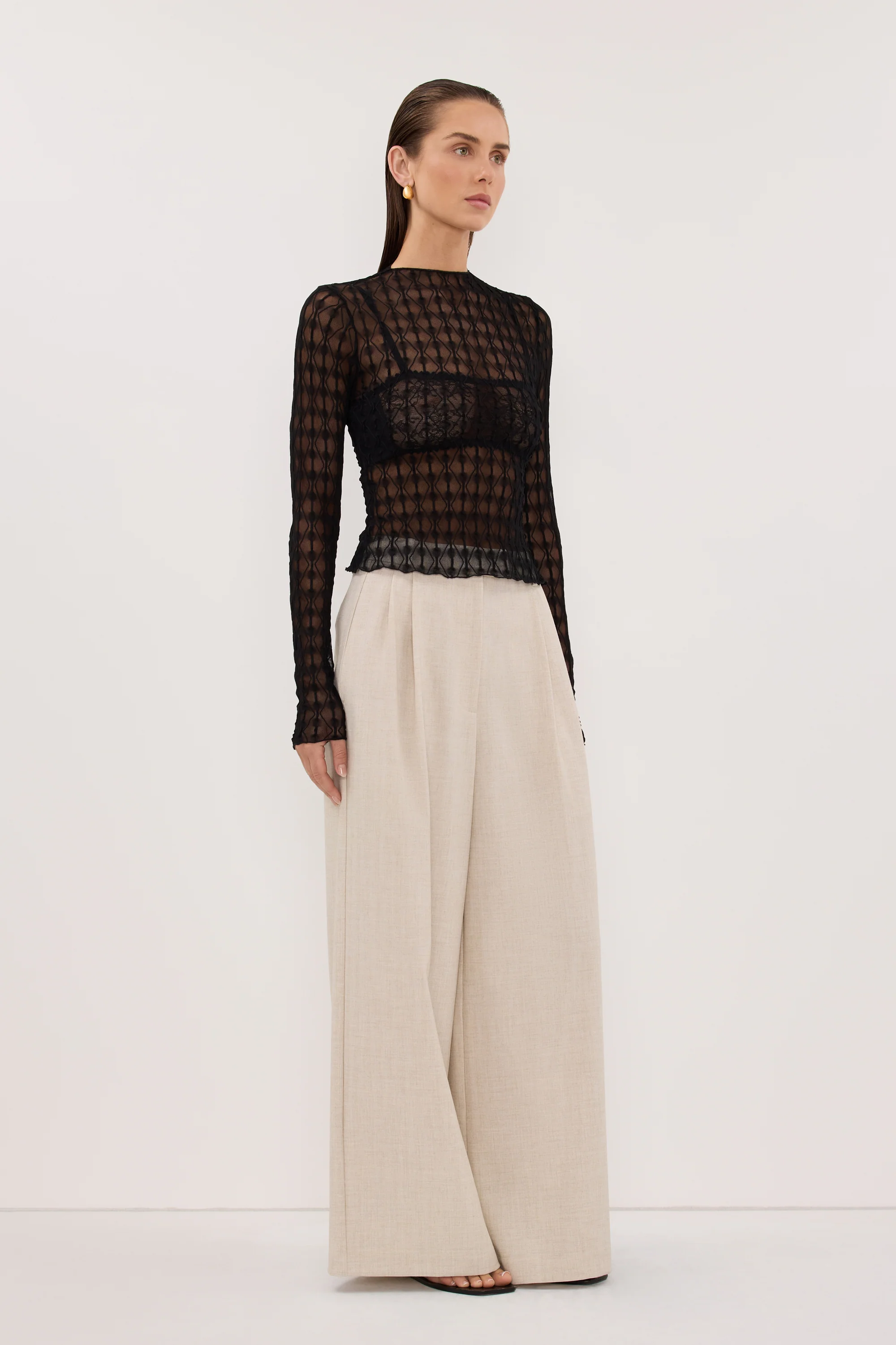 LEIA BLACK LONG SLEEVE LACE KNIT TOP - Image 3