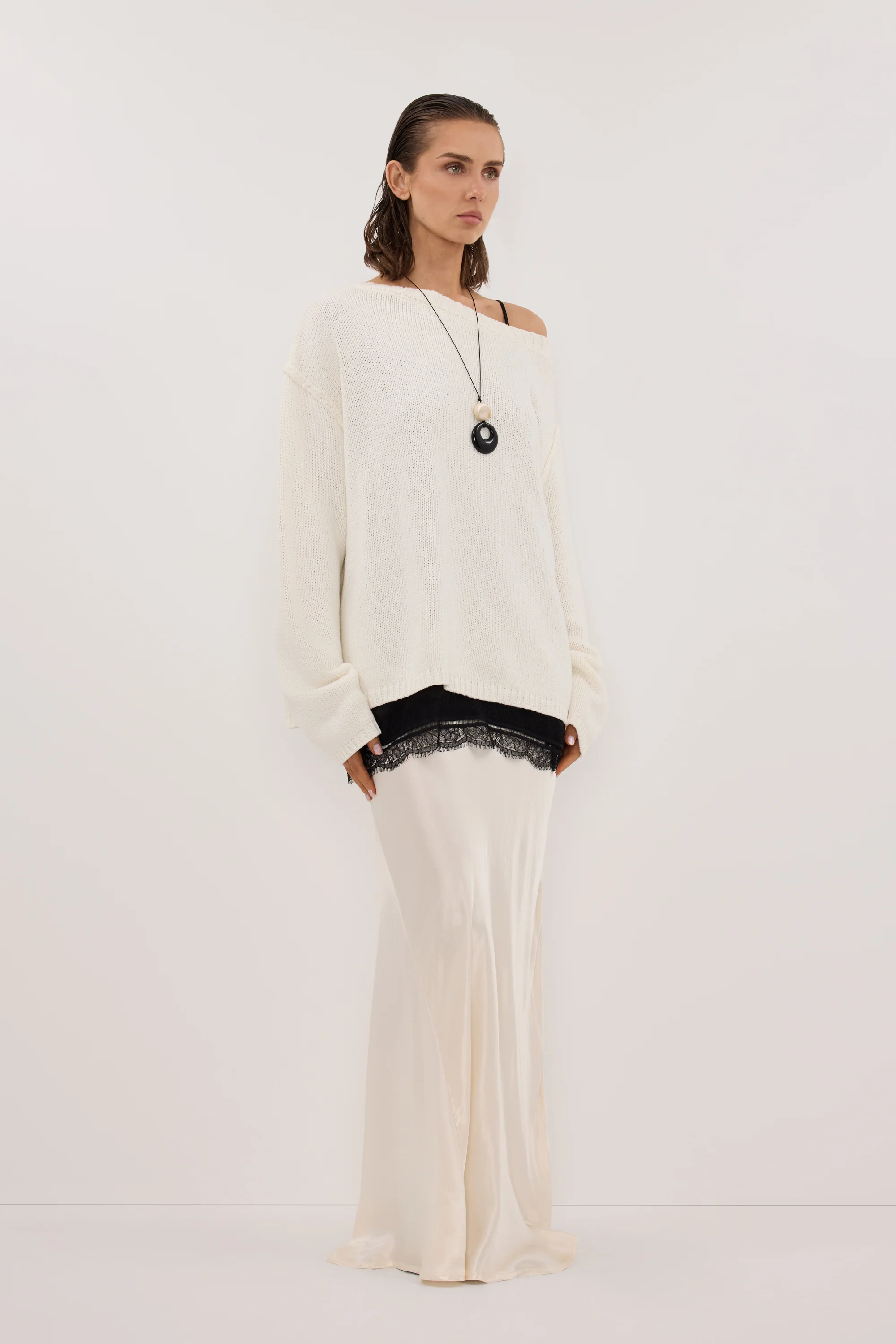 LEISLE CREAM ASYM KNIT JUMPER - Image 4