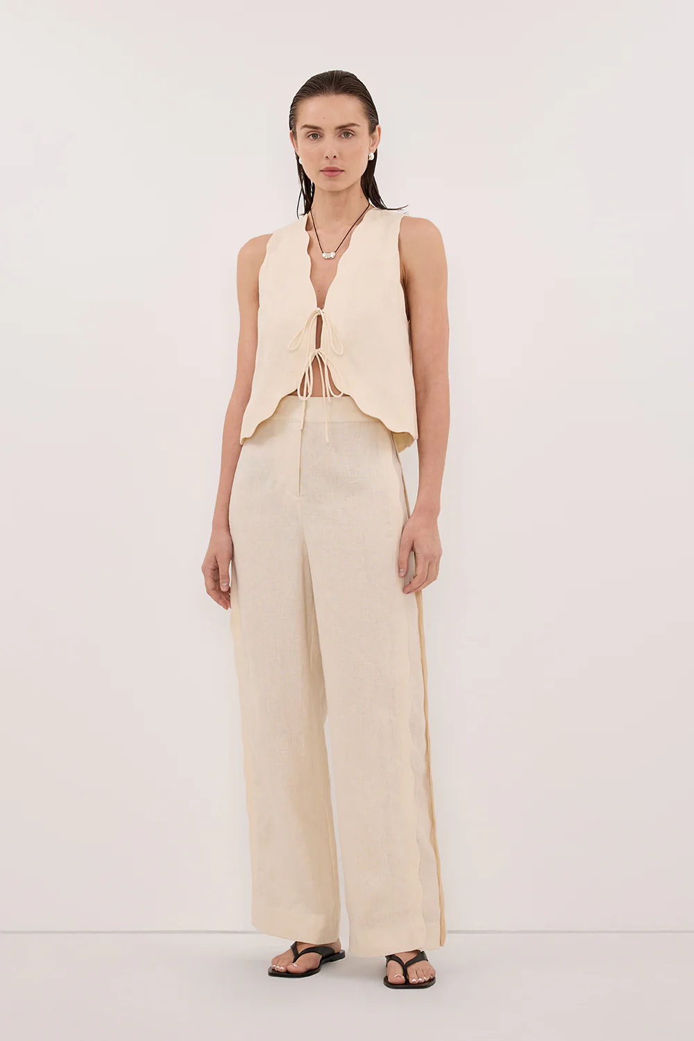 LELA SANDSTONE SLEEVELESS LINEN VEST TOP