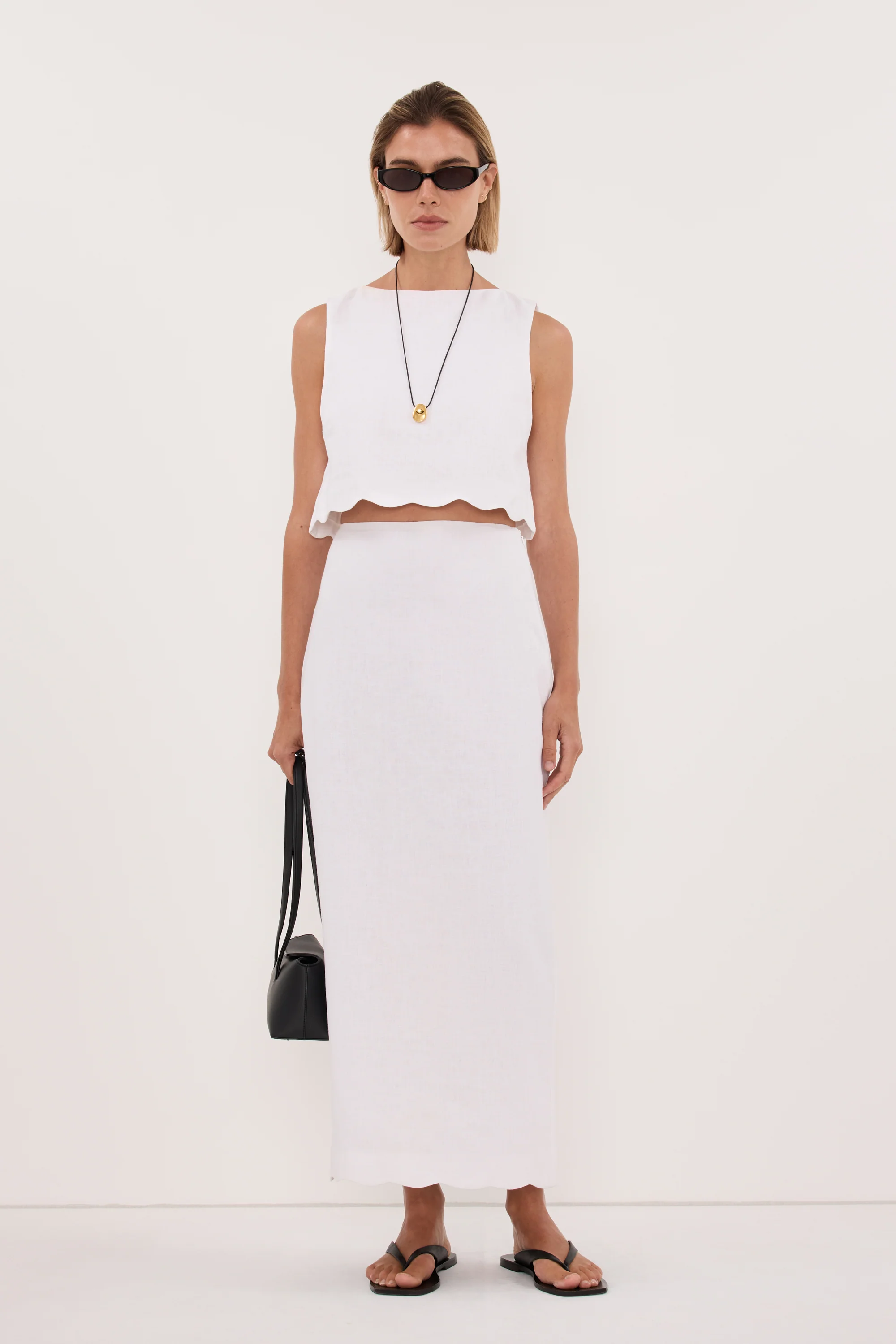 LELA WHITE LINEN CROP TOP - Image 3