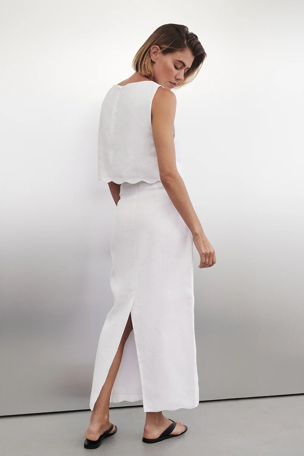 LELA WHITE LINEN MIDI SKIRT