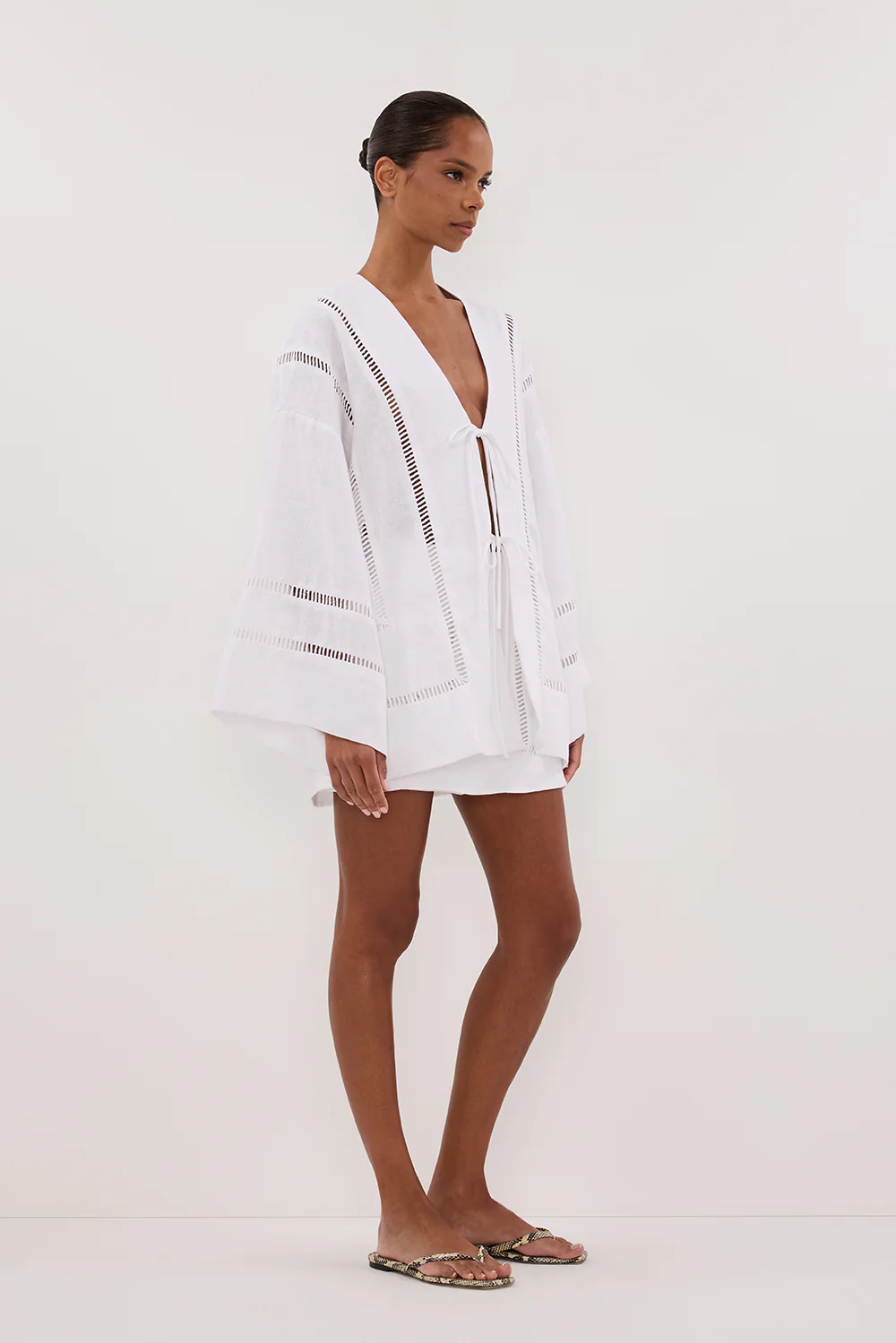 LINDSAY WHITE LINEN KIMONO TOP - Image 3