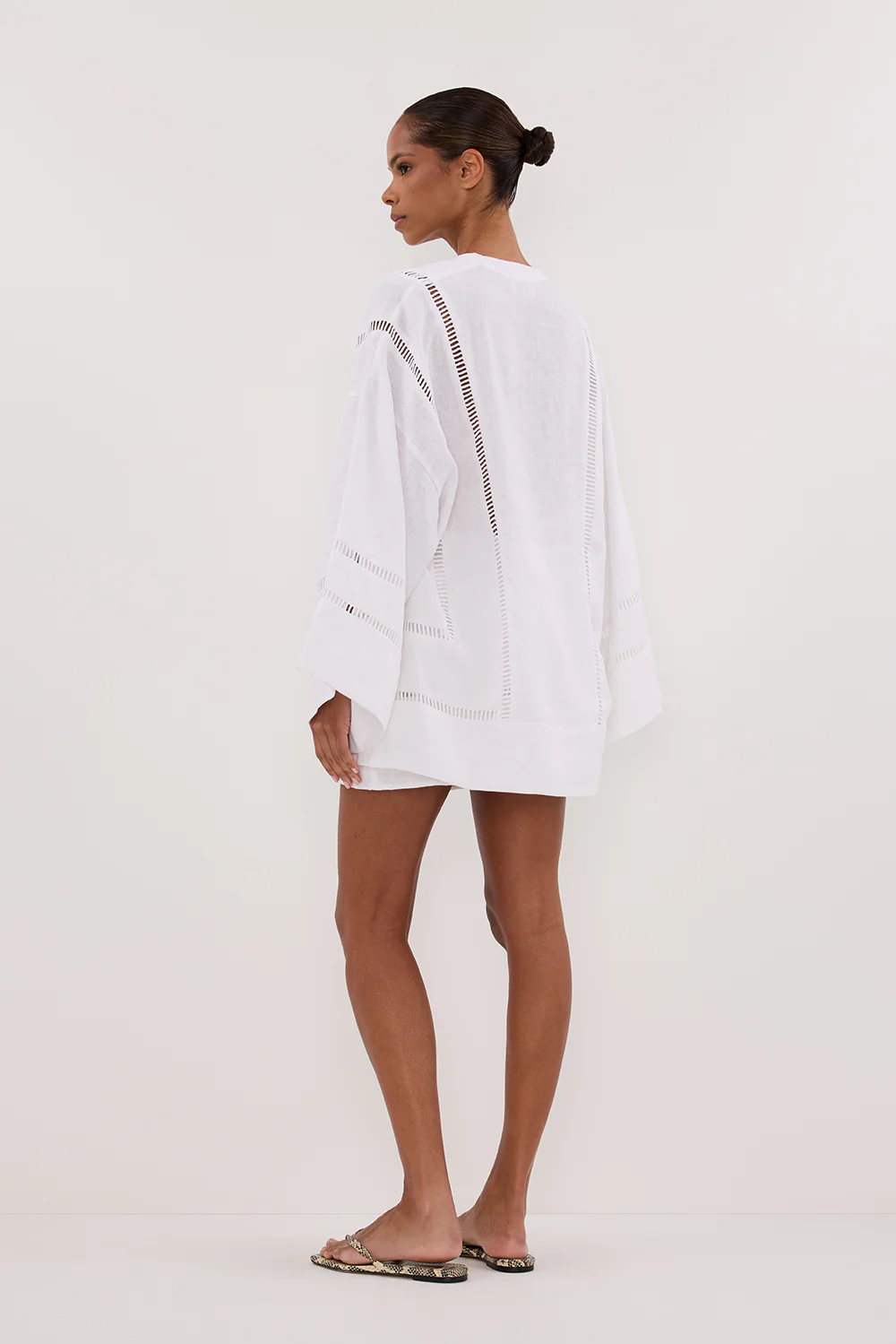 LINDSAY WHITE LINEN KIMONO TOP - Image 4