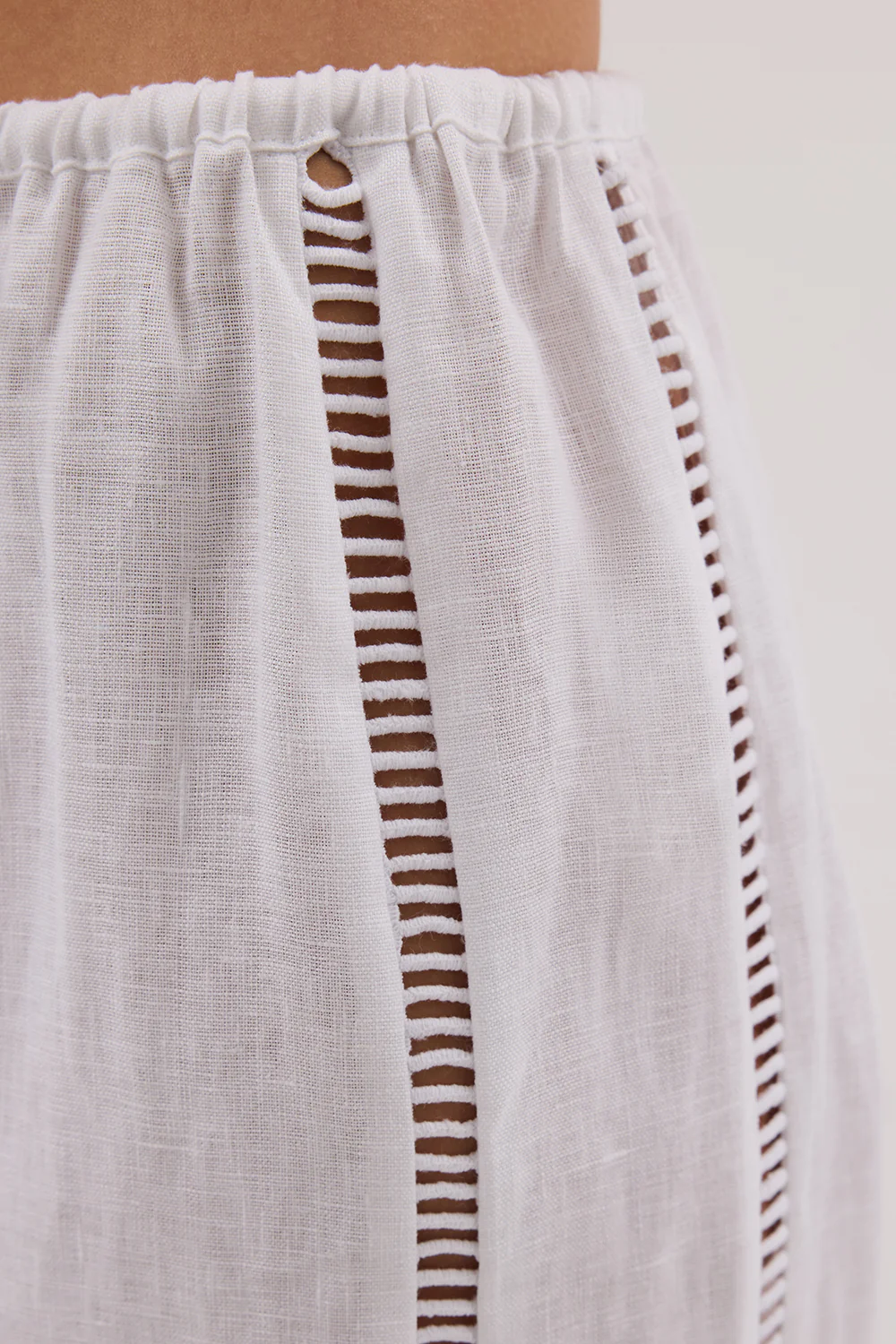 LINDSAY WHITE LINEN PANT - Image 5