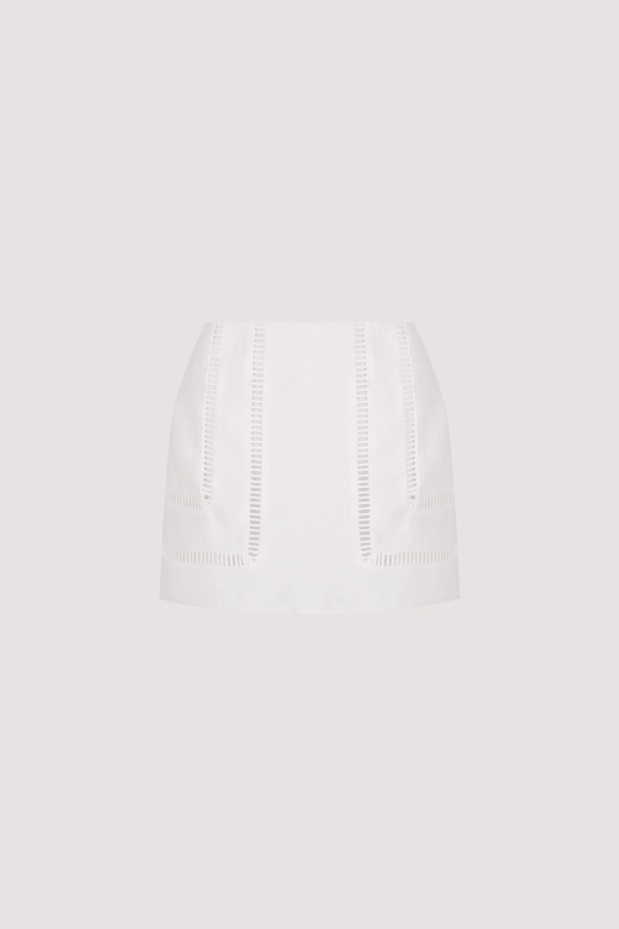 LINDSAY WHITE LINEN SKORT - Image 6