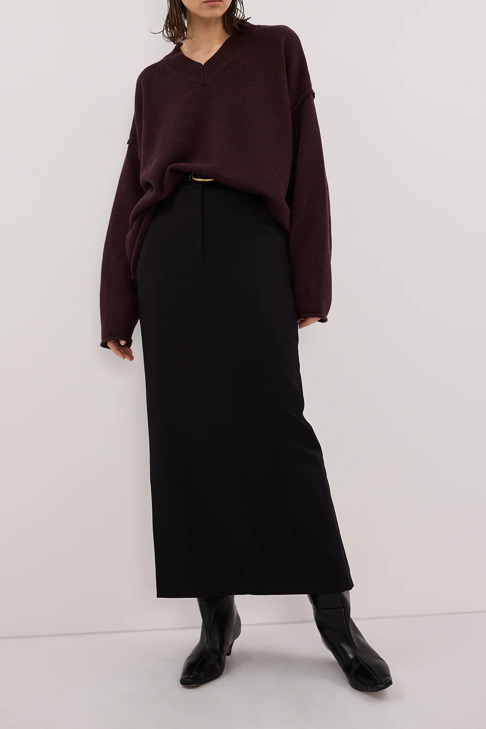 LIZA BLACK TAILORED MIDI SKIRT - Image 2