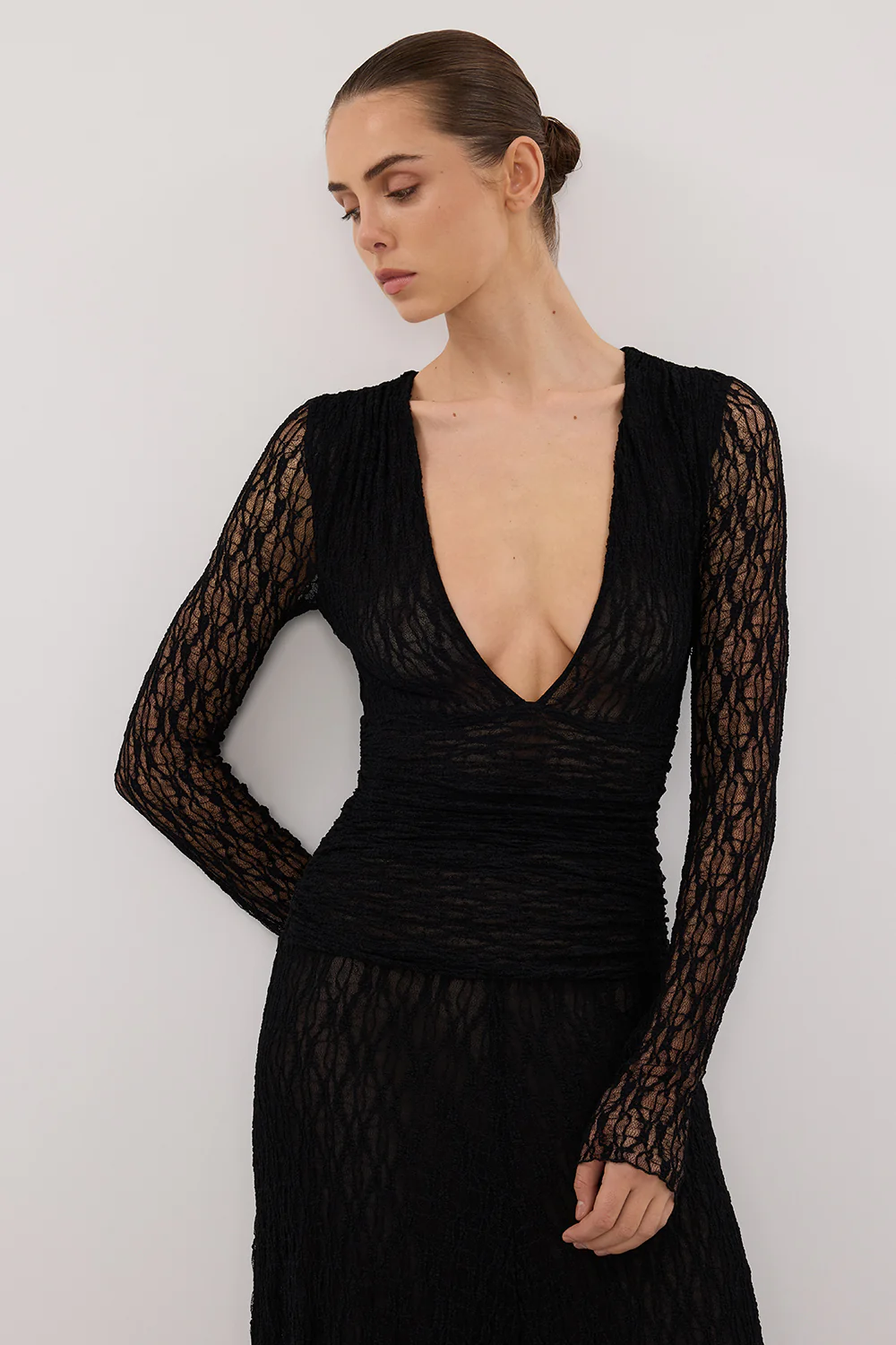 LIZZIE BLACK LACE LONG SLEEVE MAXI DRESS - Image 2