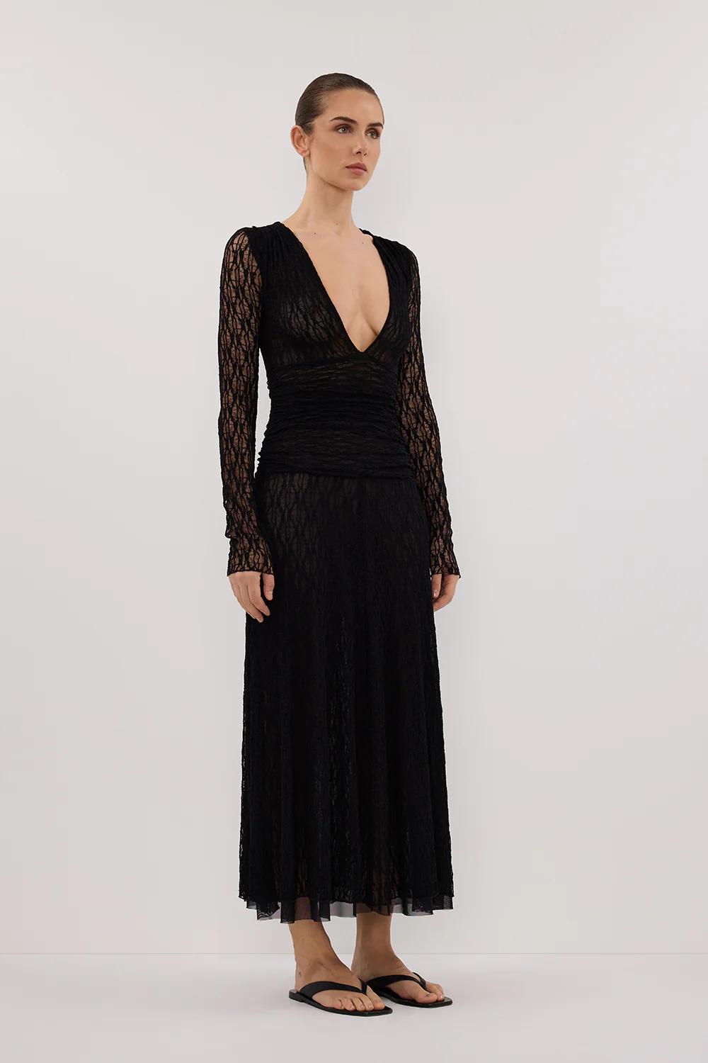 LIZZIE BLACK LACE LONG SLEEVE MAXI DRESS - Image 3
