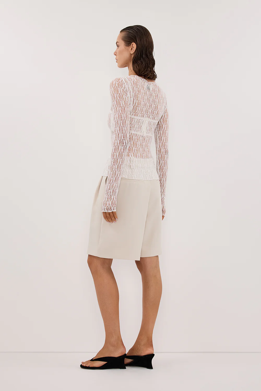 LIZZIE WHITE LACE LONG SLEEVE TOP - Image 4