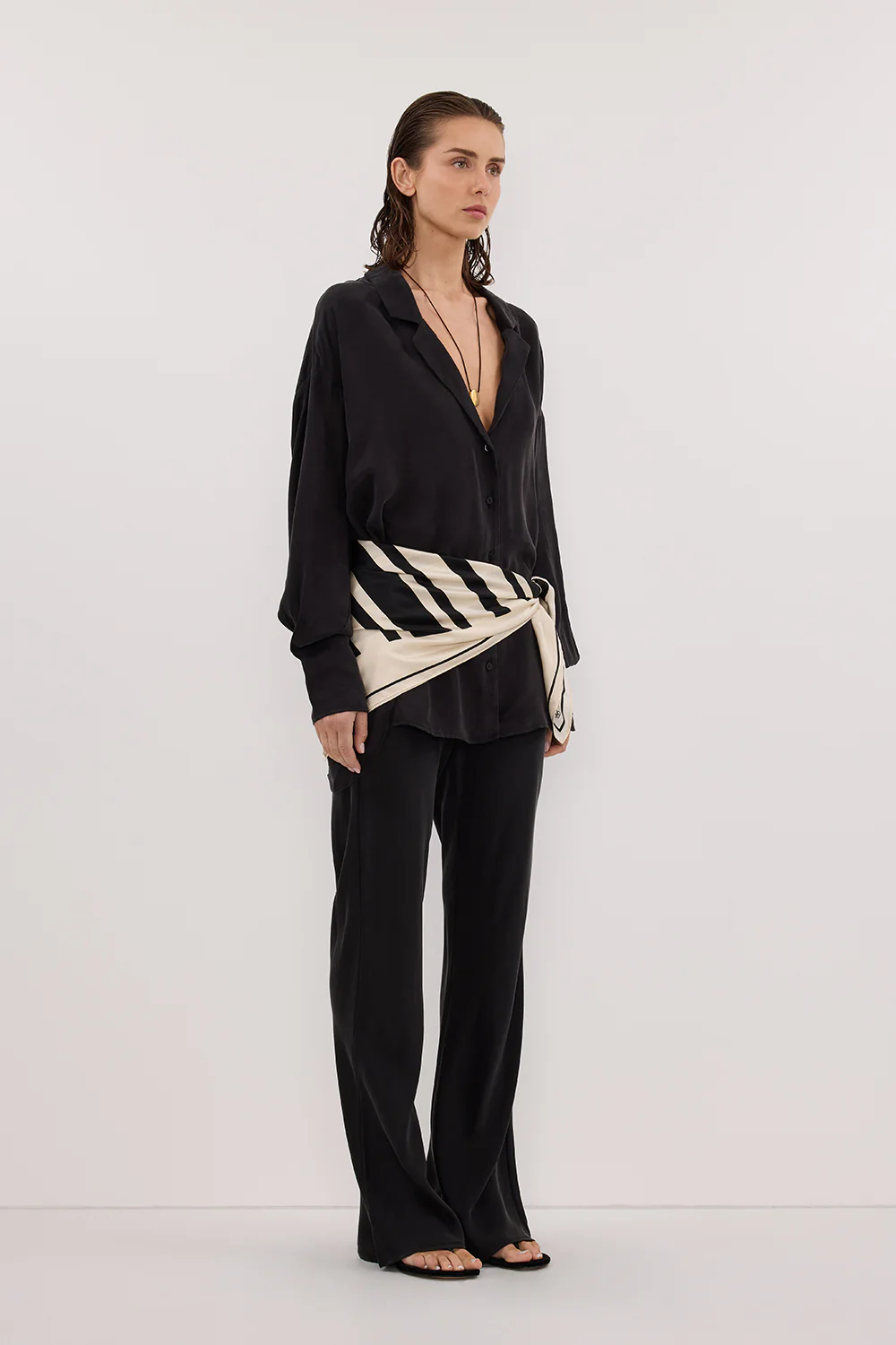 LUCILLE BLACK LONG SLEEVE CUPRO SHIRT - Image 3