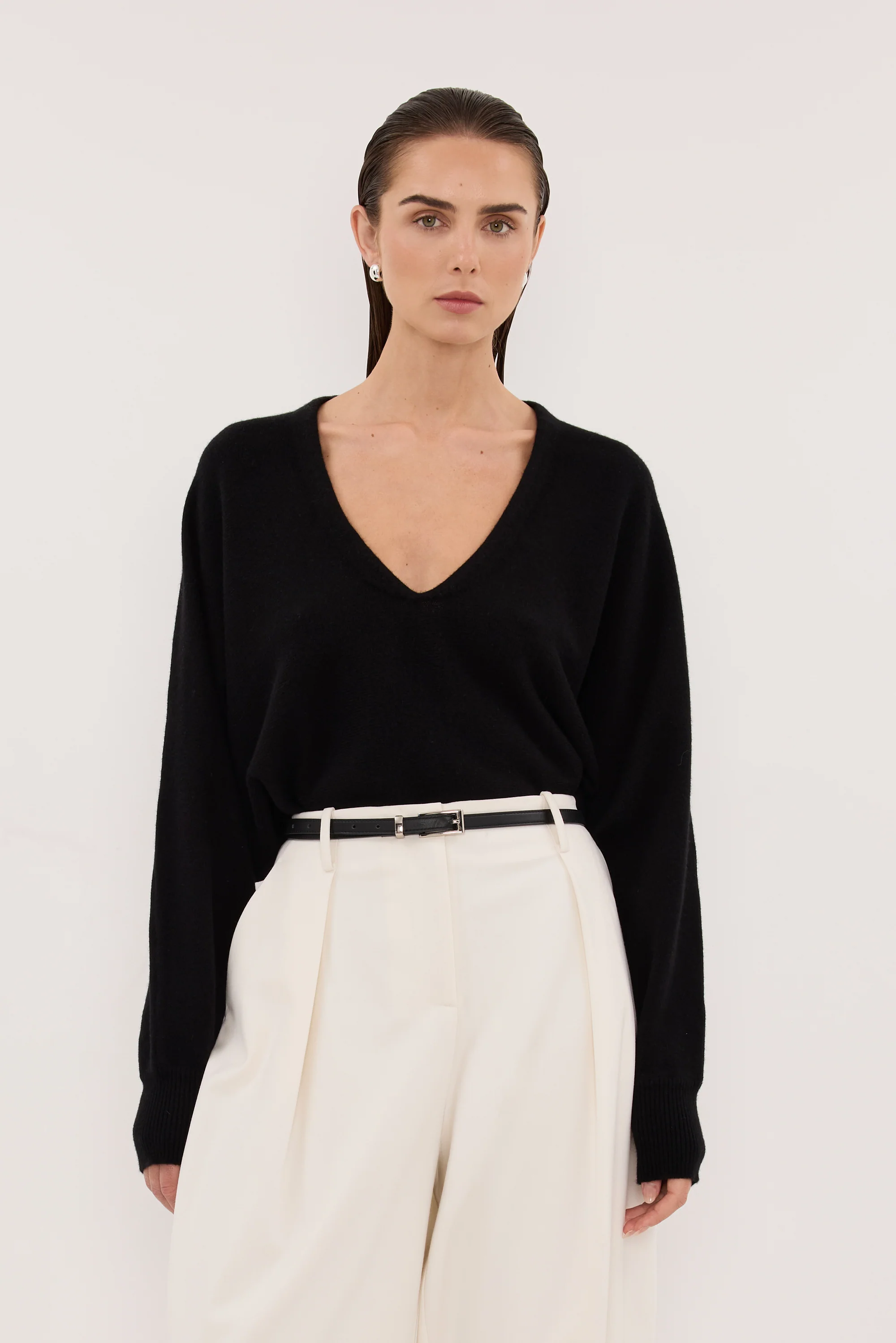 LUMI BLACK V NECK MERINO KNIT JUMPER - Image 2