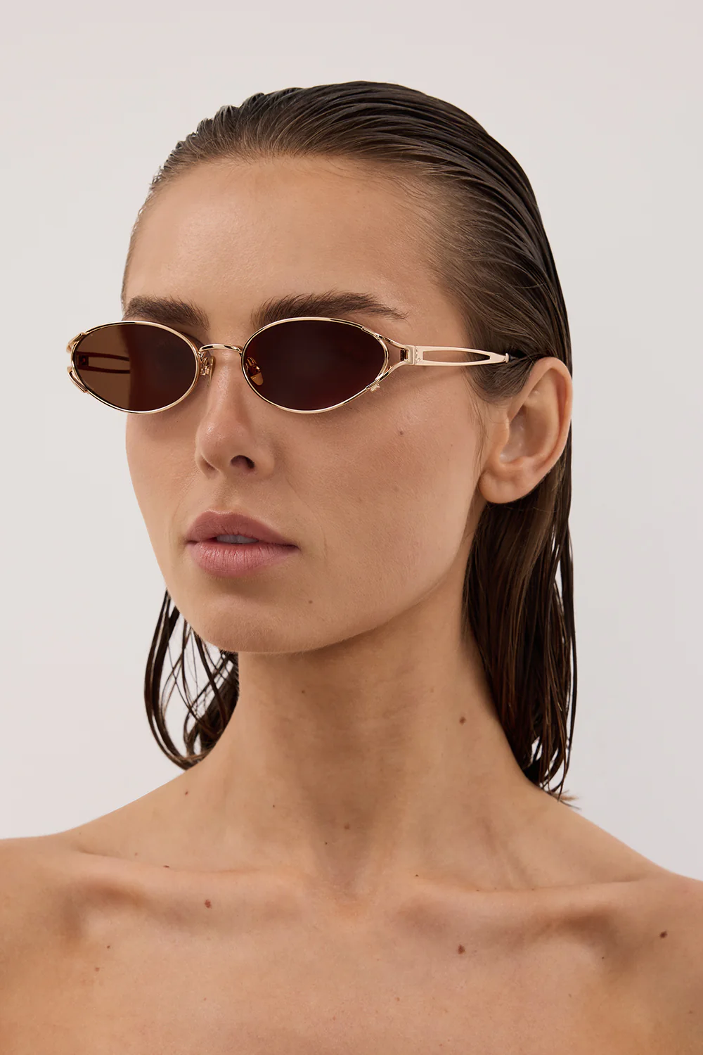 LUV LOU THE PALOMA BROWN MONO SUNGLASSES - Image 2