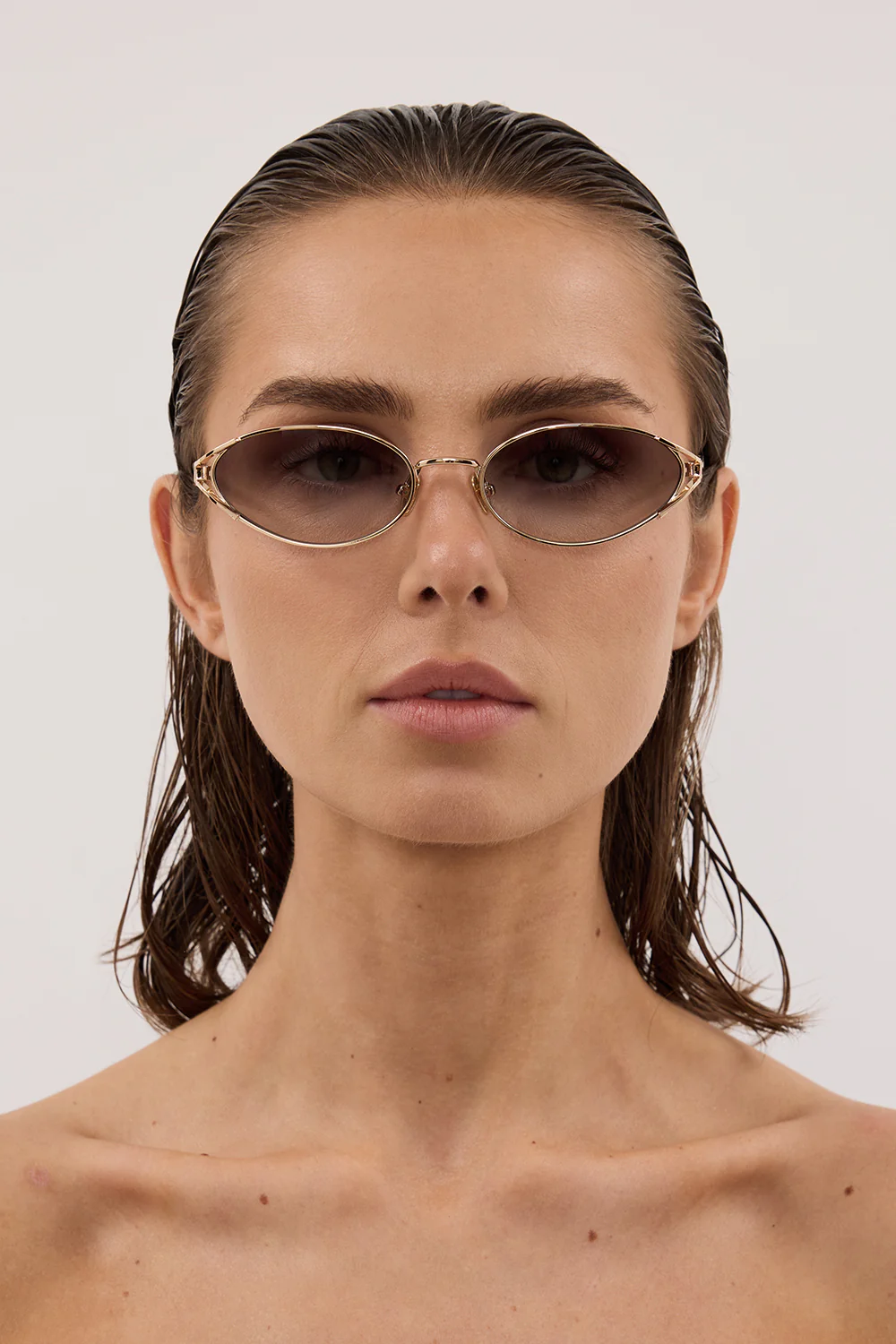 LUV LOU THE PALOMA CHARCOAL GRAD SUNGLASSES - Image 2