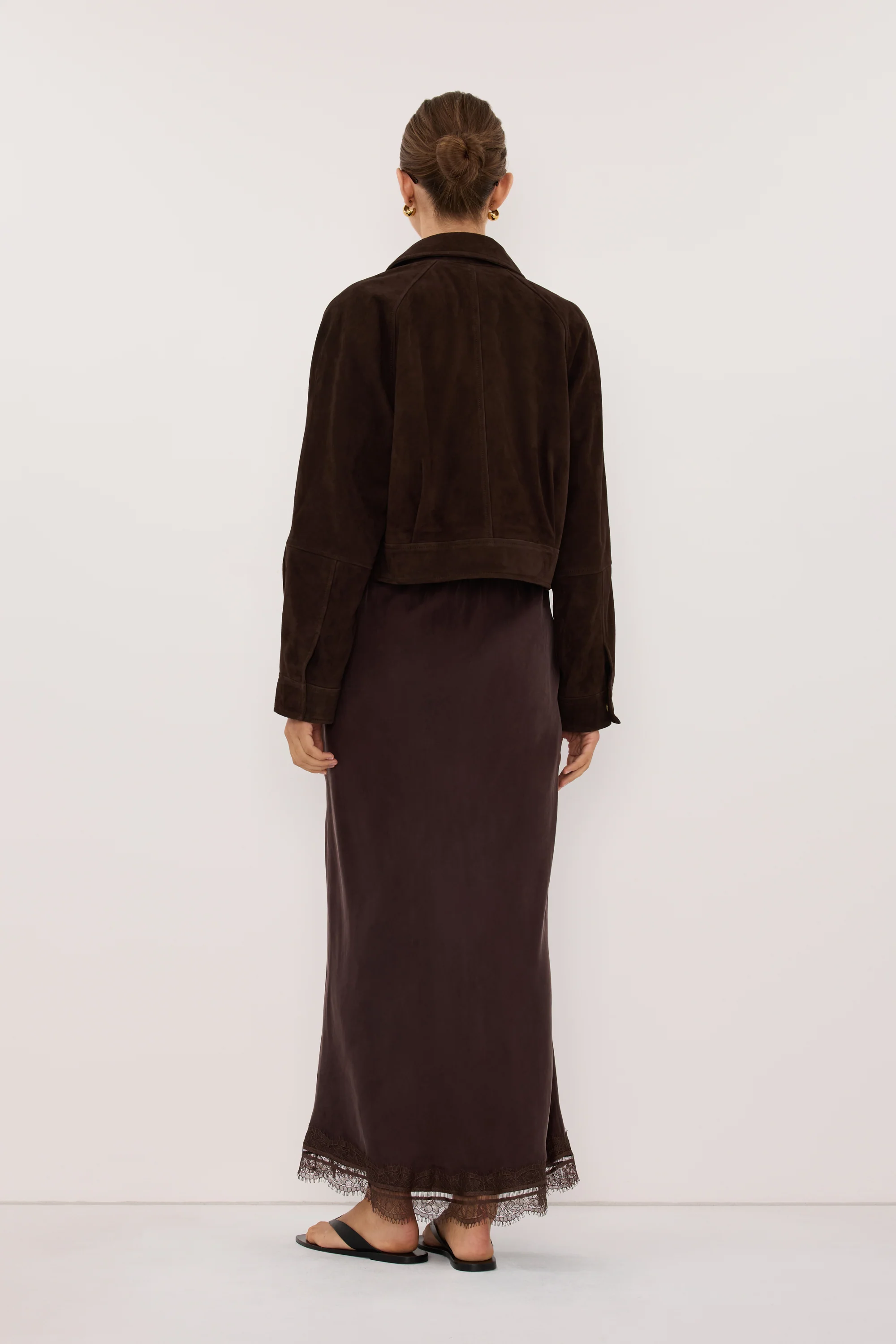 MAEVE BITTER CHOC SUEDE CROPPED JACKET - Image 5