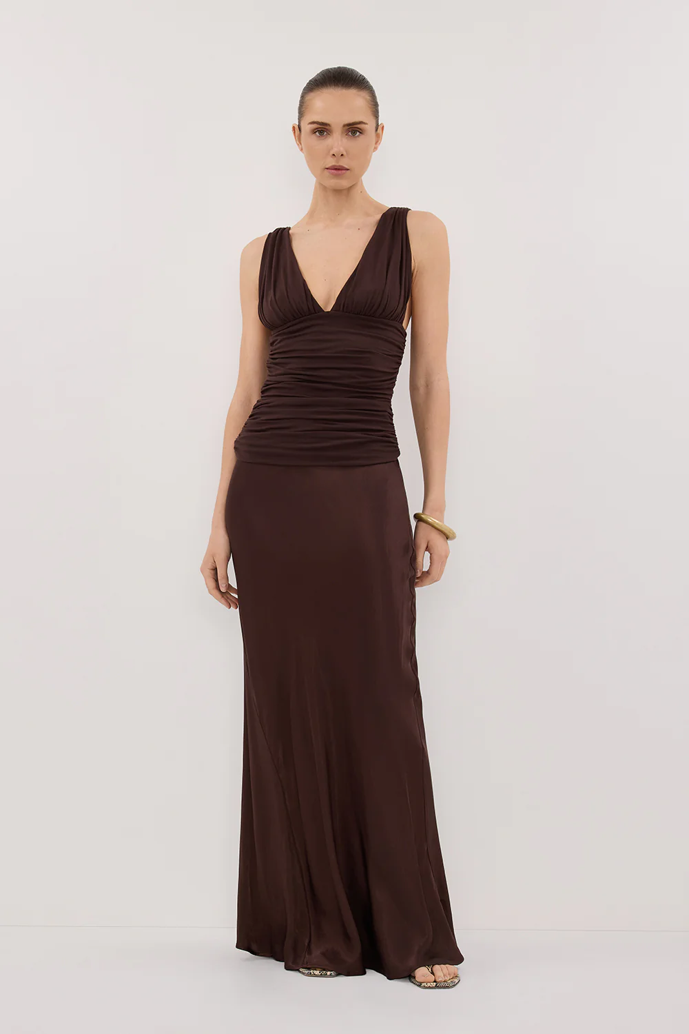 MAGNOLIA CHOC SLEEVELESS RUCHED TOP