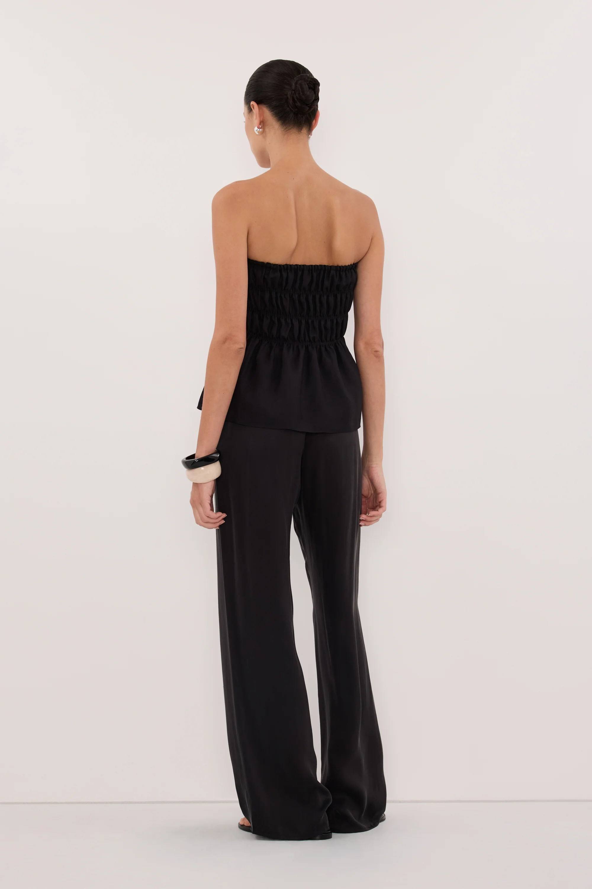 MAIA BLACK LINEN MINI SKIRT - Image 7