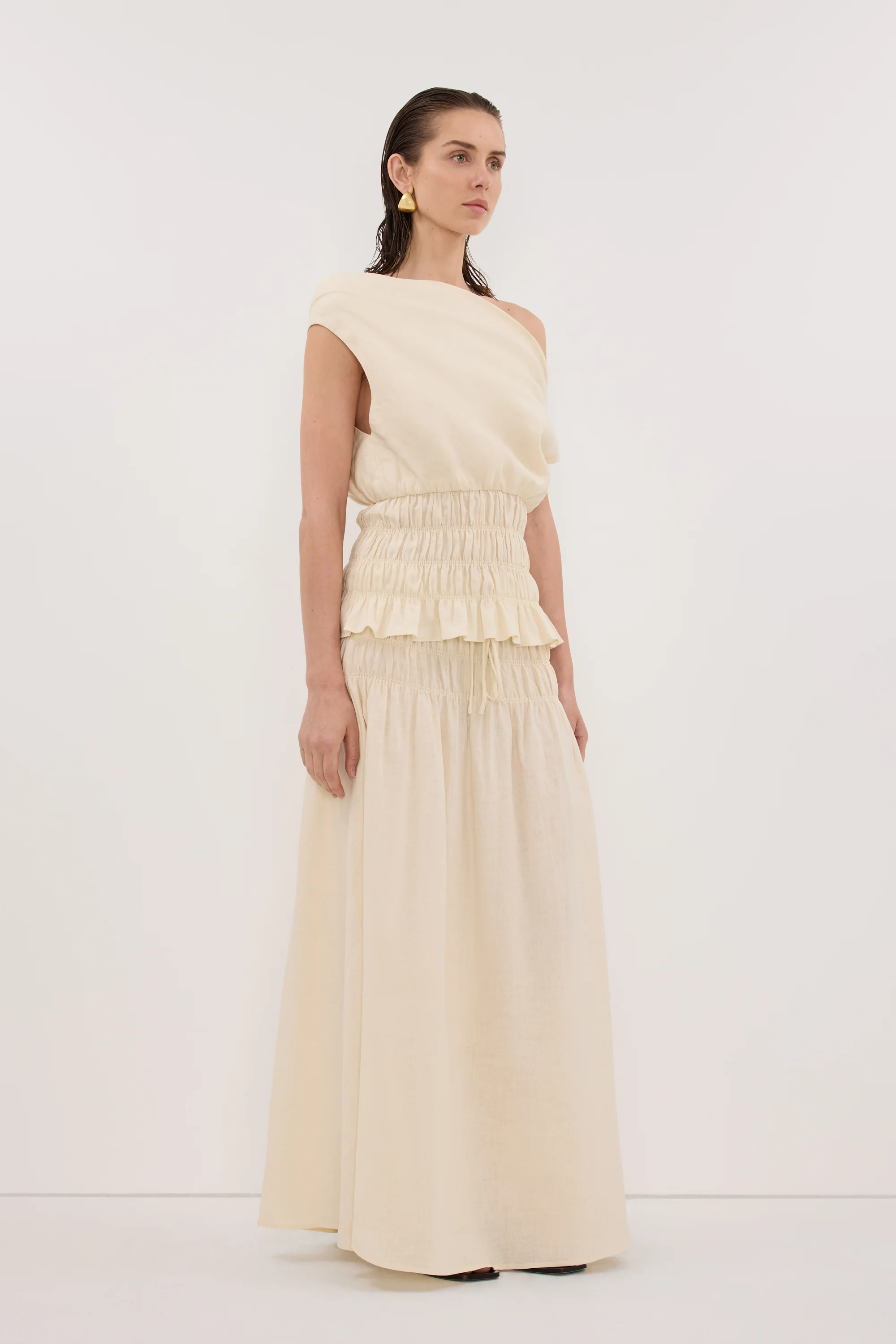 MAIA STRAW SLEEVELESS LINEN SHIRRED TOP - Image 3