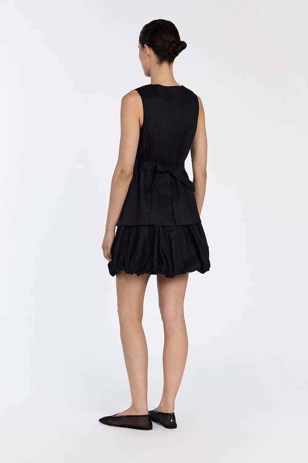 MARIA BLACK LINEN MINI SKIRT - Image 4