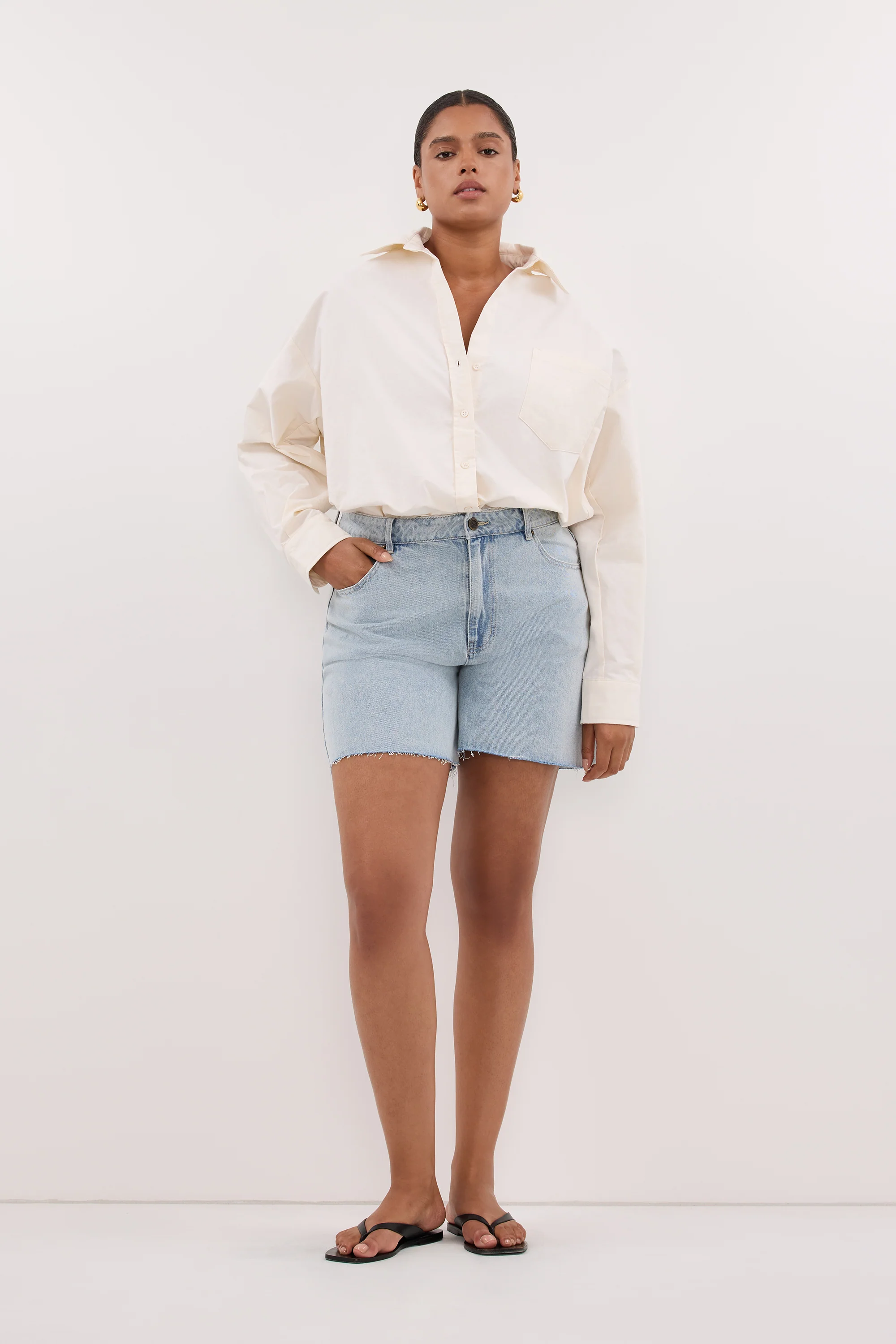 MARLEY LIGHT RINSE DENIM SHORT - Image 5