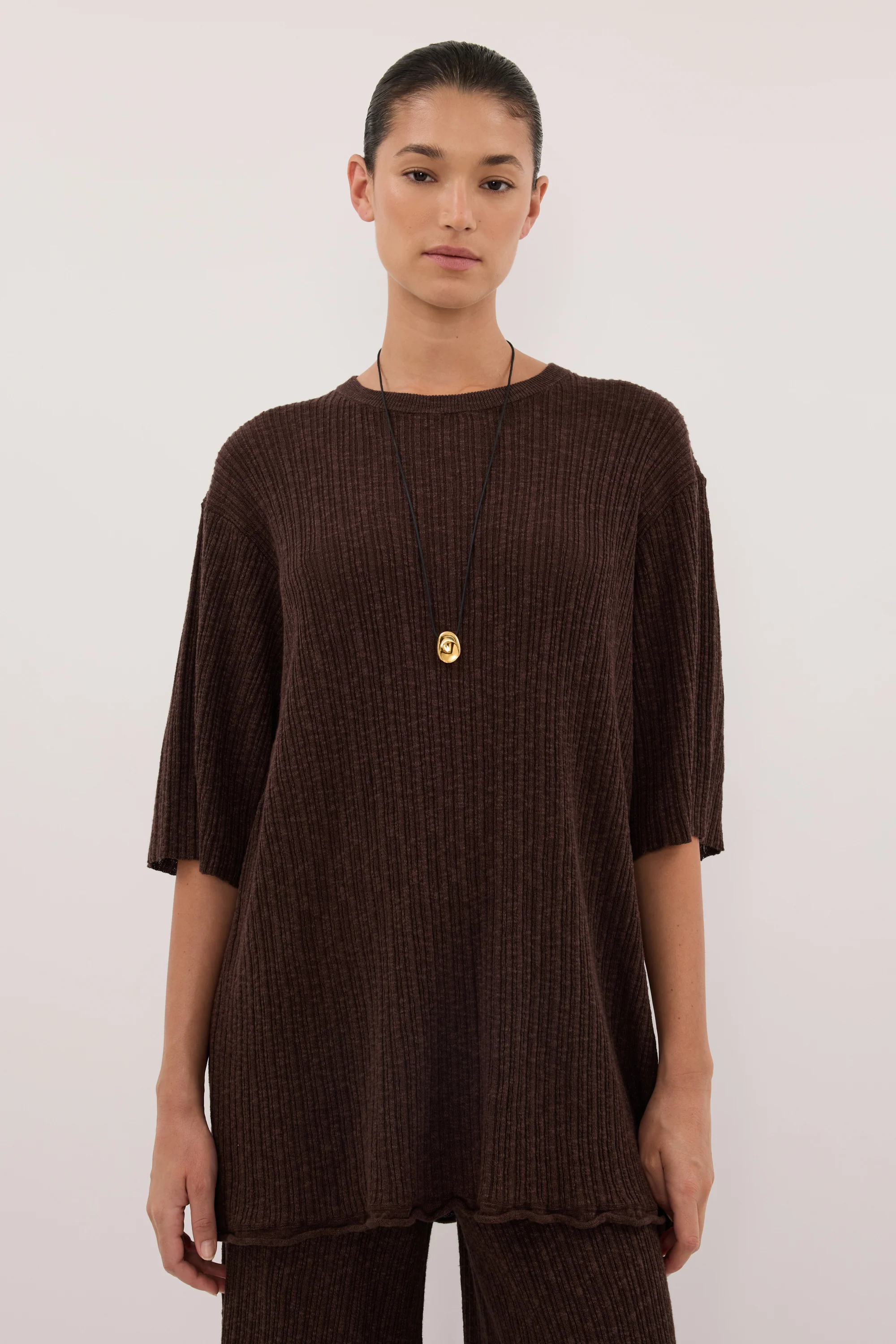 MAX CHOC LONGLINE KNIT TEE - Image 2