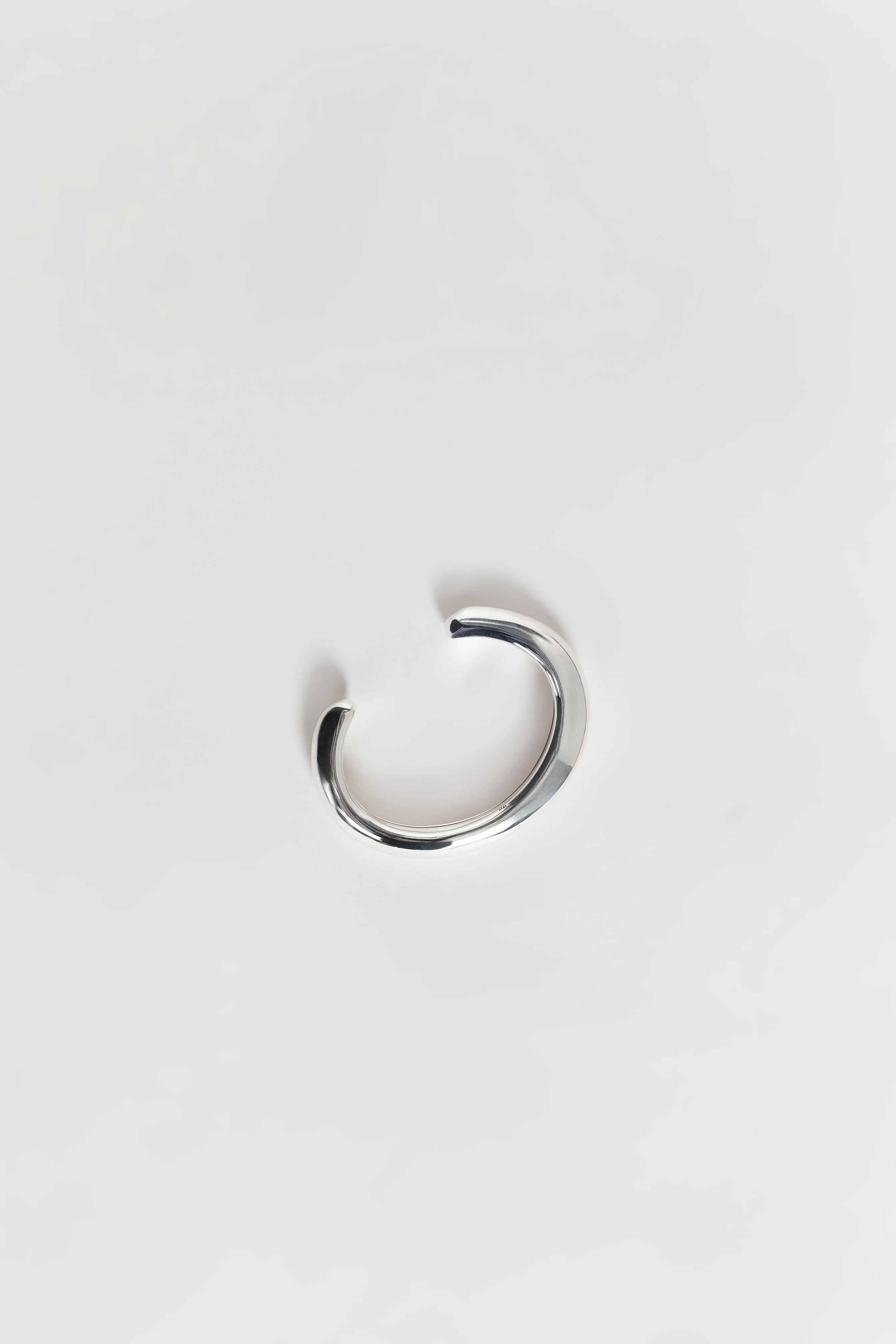 MÉGA CLASSIC SILVER CUFF BRACELET - Image 3