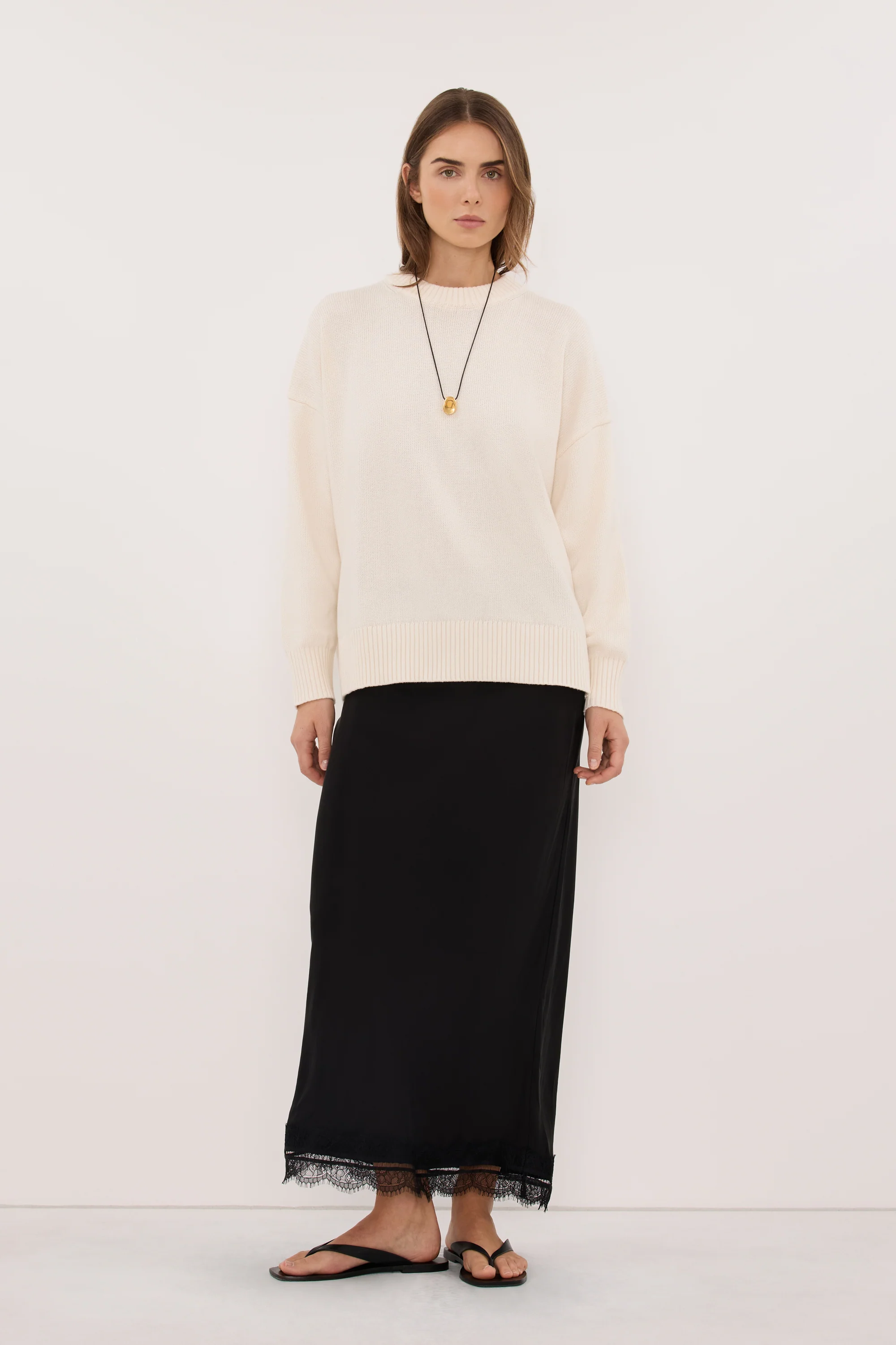 MILA CREAM CREW NECK KNIT JUMPER
