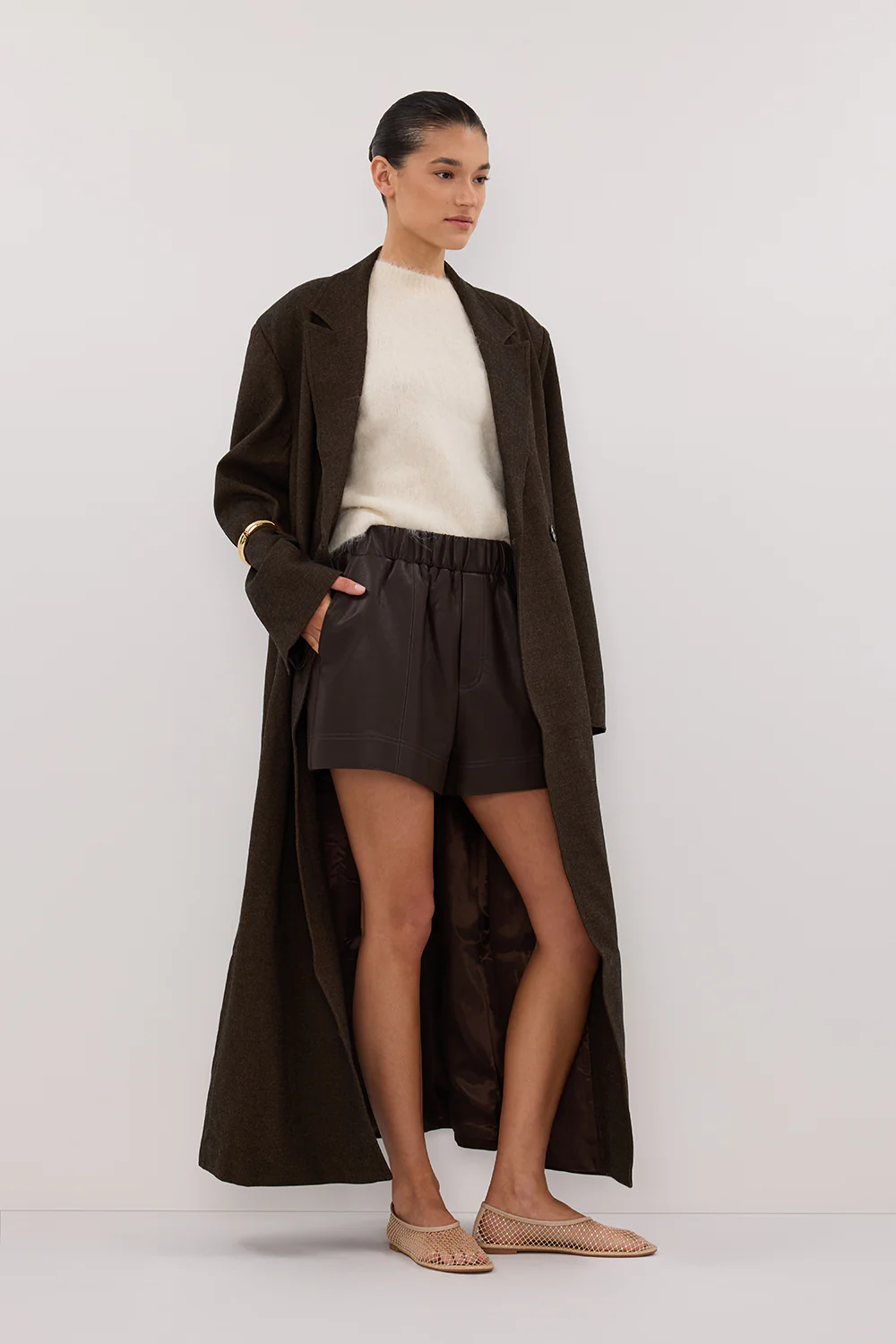 MONTY CHOC FAUX LEATHER SHORT - Image 3