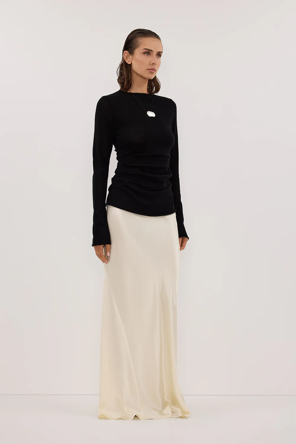 NICO BLACK MERINO KNIT TOP - Image 3