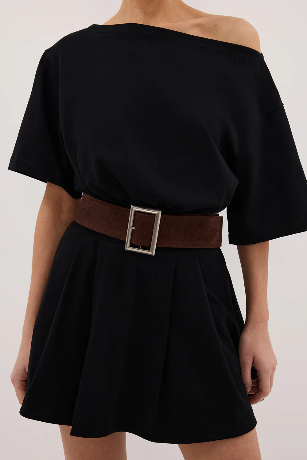 NOAH THE LABEL DARK BROWN SUEDE BELT - Image 2