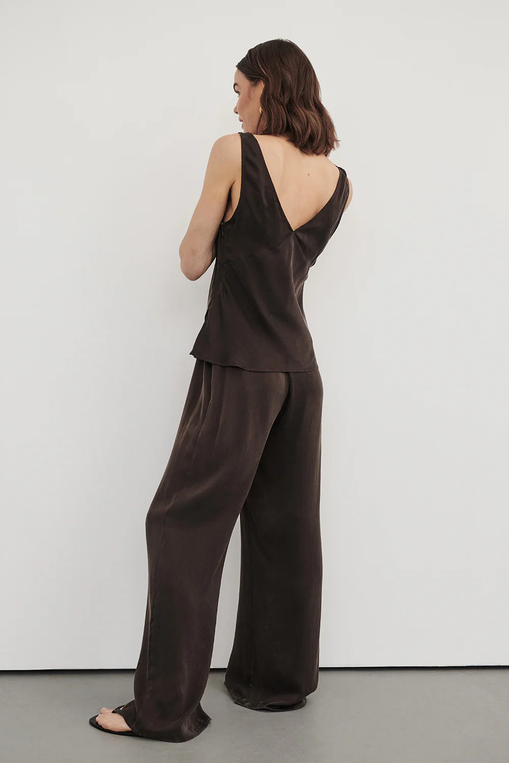 PERCY BITTER CHOC SILK PANT - Image 2
