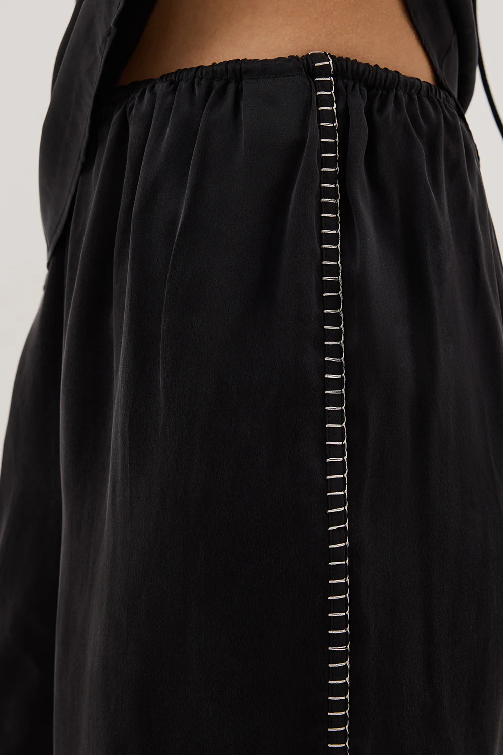 PIPER BLACK SILK STITCH DETAIL PANT - Image 5