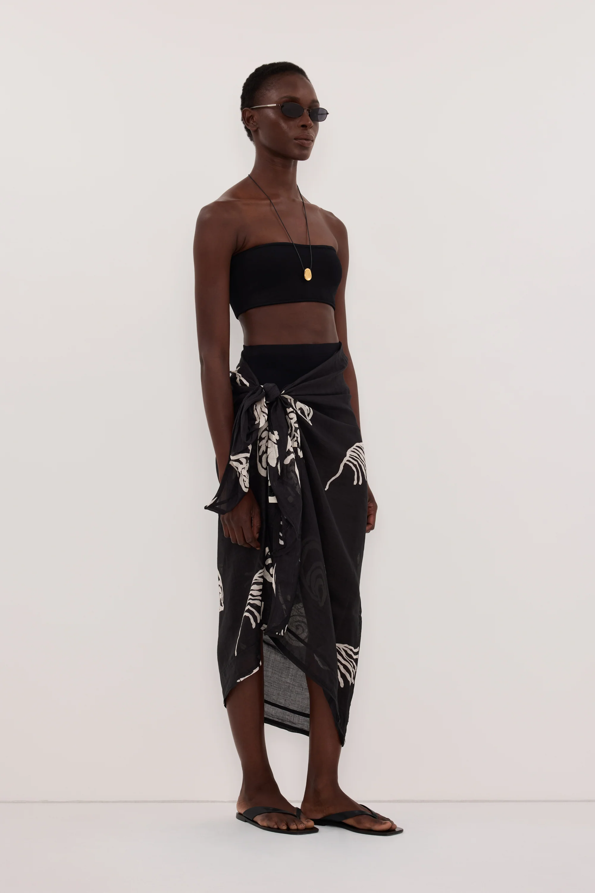 POSITANO BLACK RAMIE SARONG - Image 3
