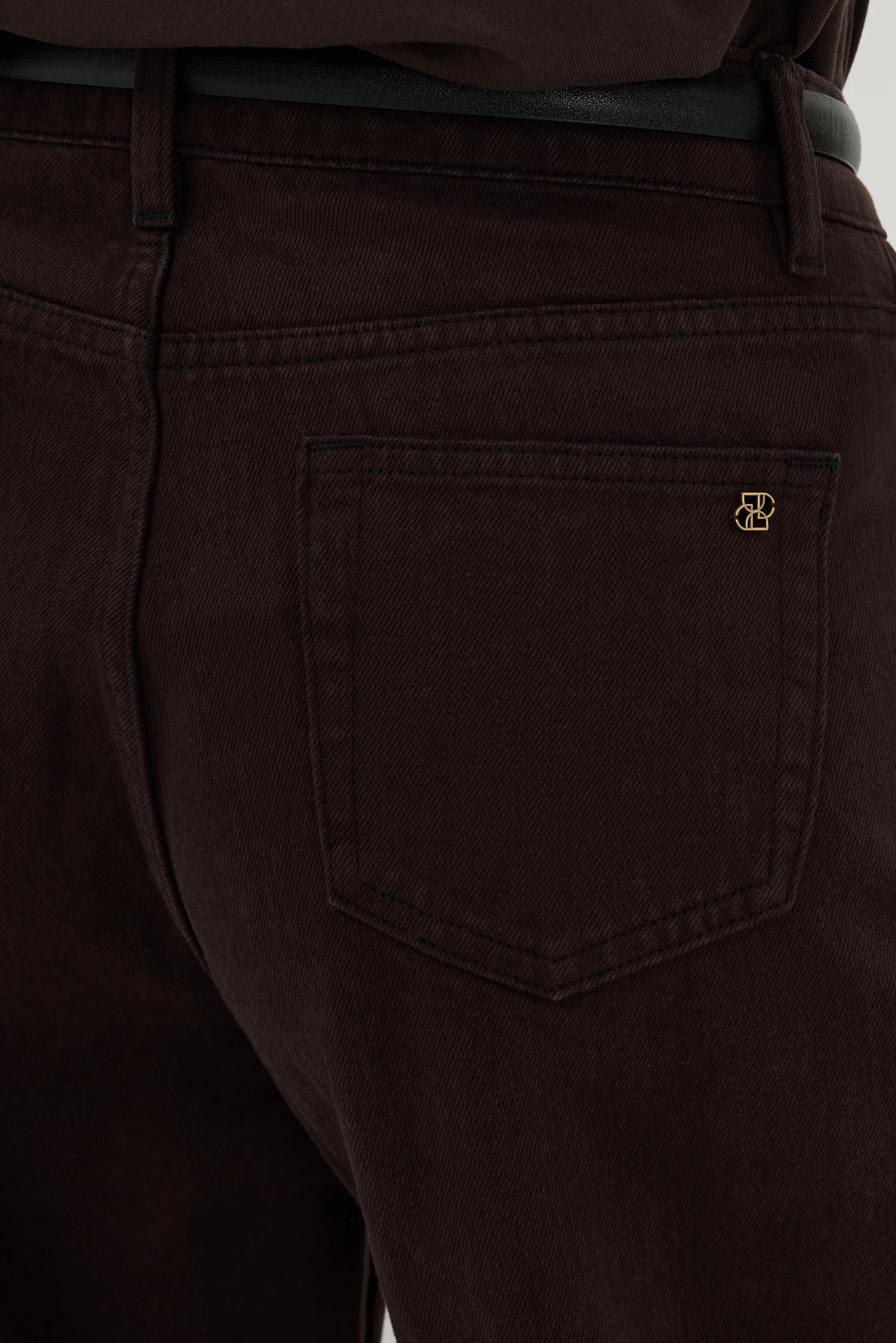 REAGAN 2.0 BURNT CHOC SLOUCHY JEAN - Image 5