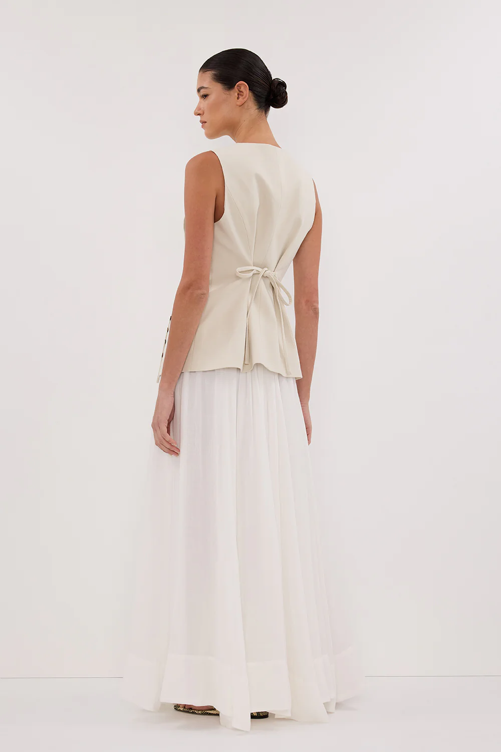 REN PLASTER SIDE BUTTON VEST - Image 4