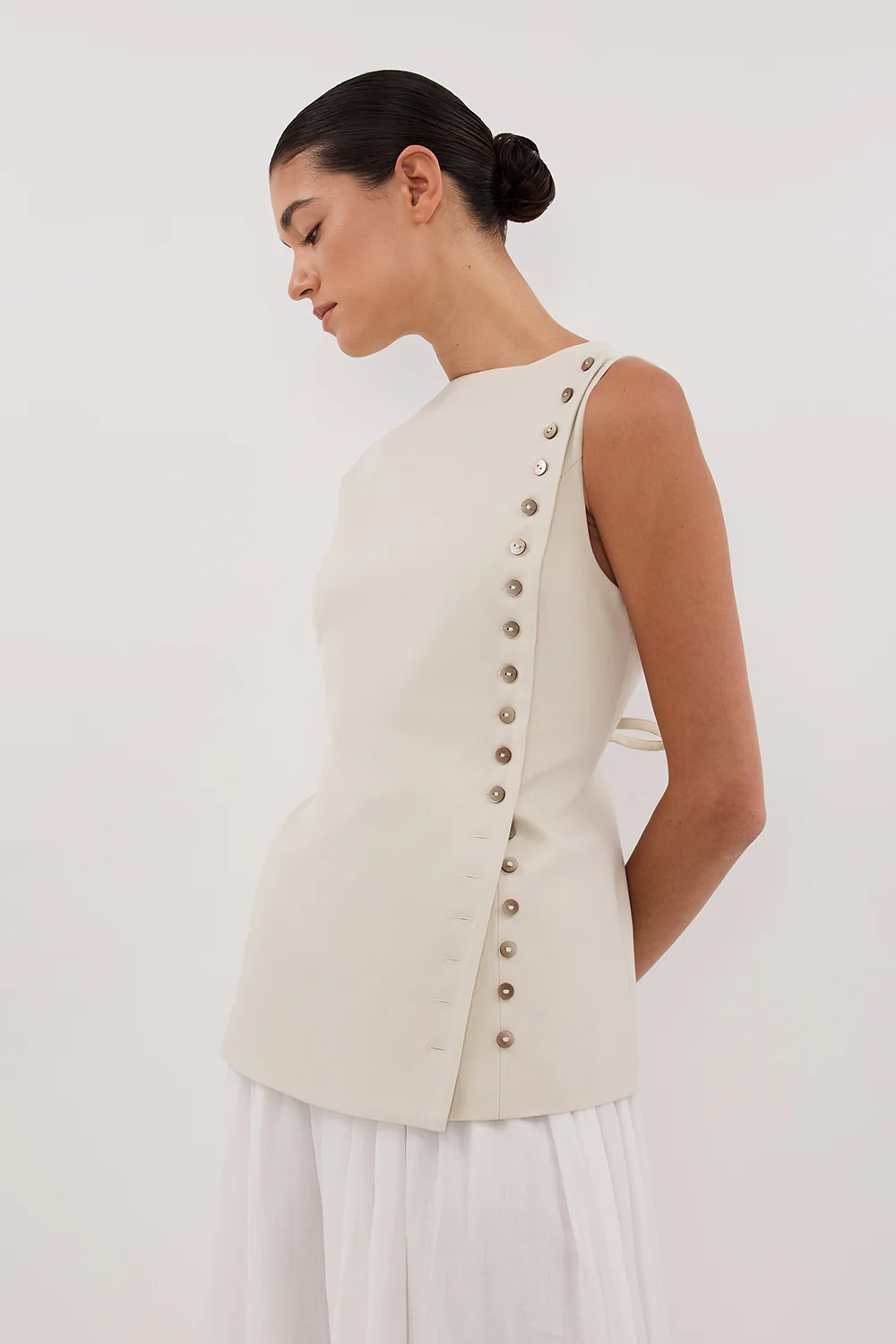 REN PLASTER SIDE BUTTON VEST - Image 6