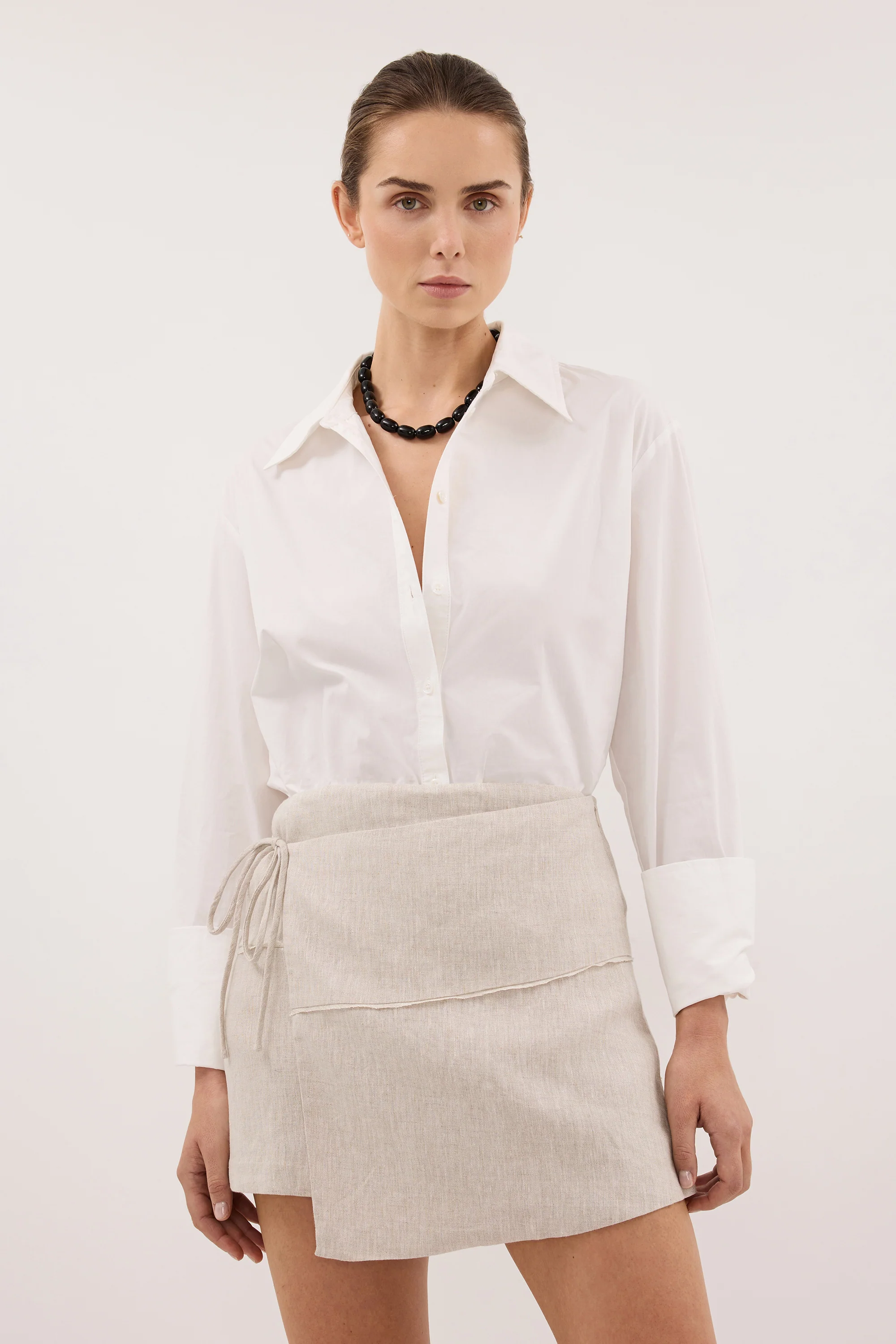 RENNA NATURAL WRAP LINEN SKORT - Image 2
