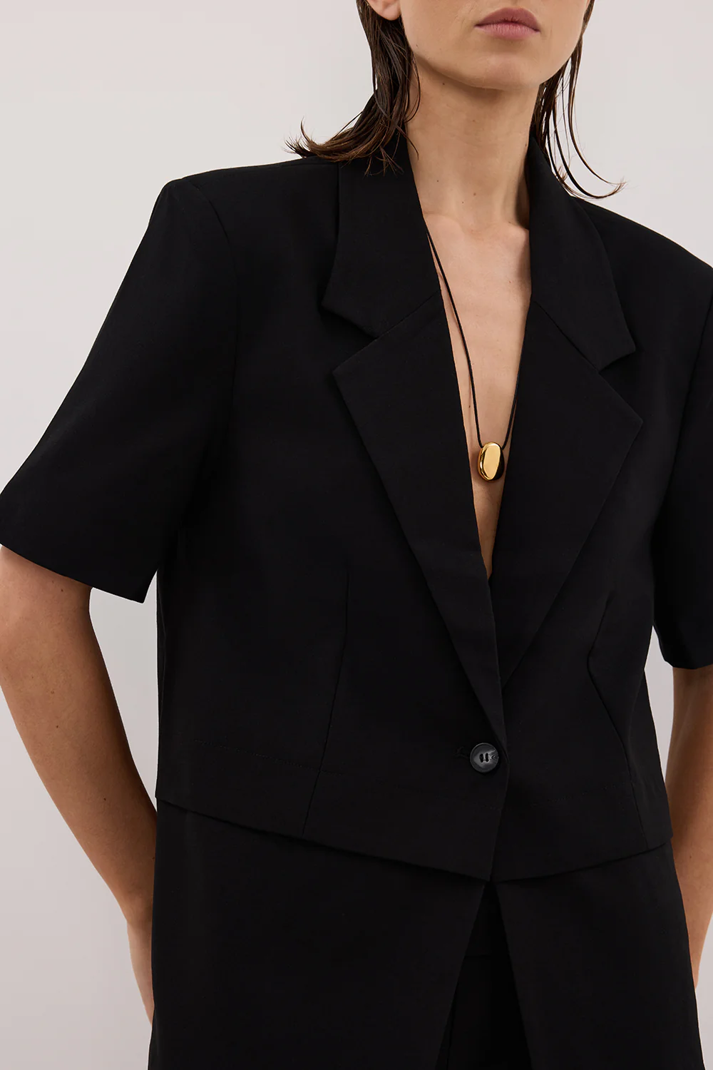 RITA BLACK SHORT SLEEVE BLAZER - Image 5