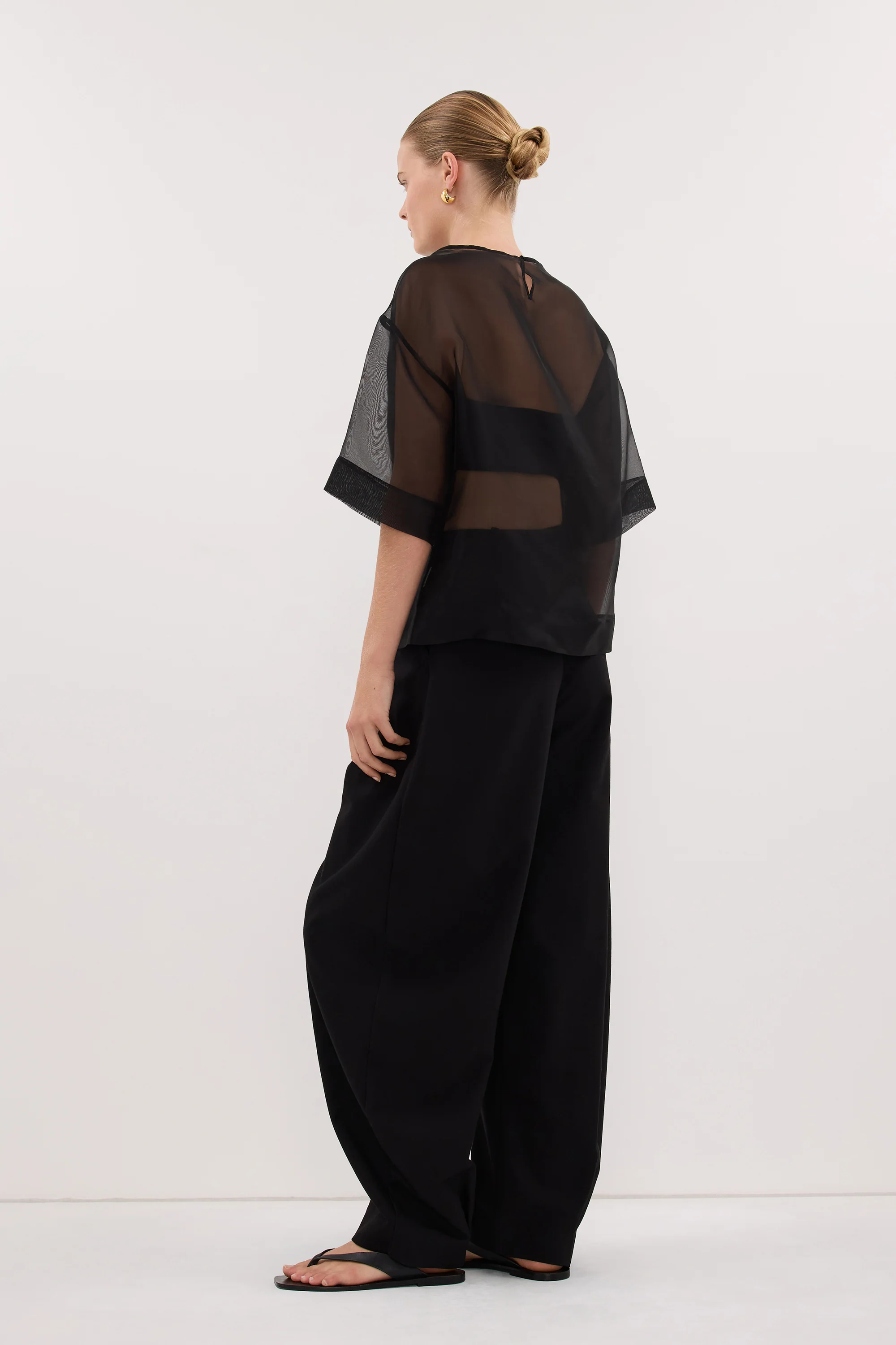 ROMY BLACK BARREL LEG TAILORED PANT - Image 4
