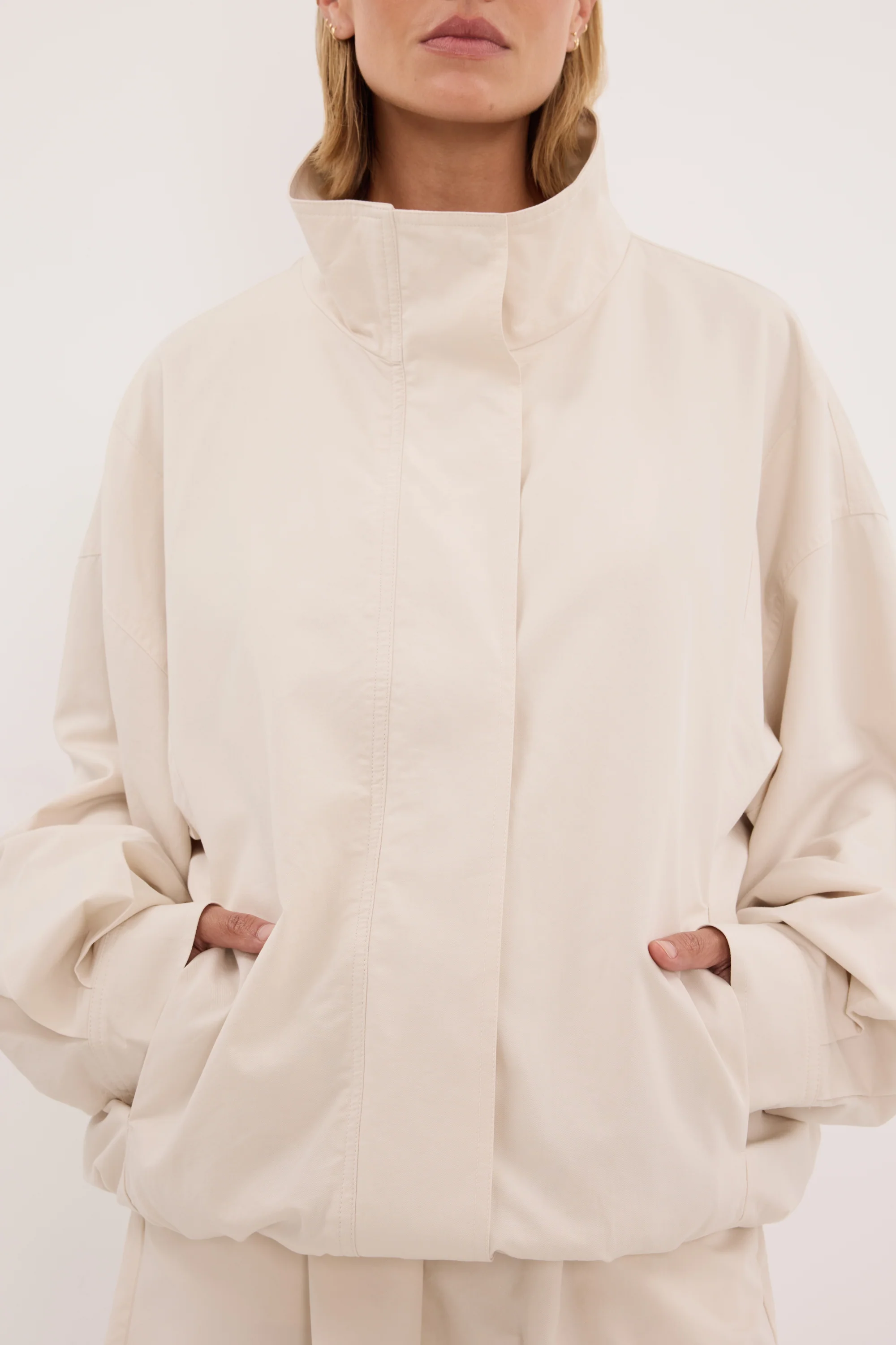 RORY IVORY LIGHTWEIGHT TRACK JACKET - Image 6